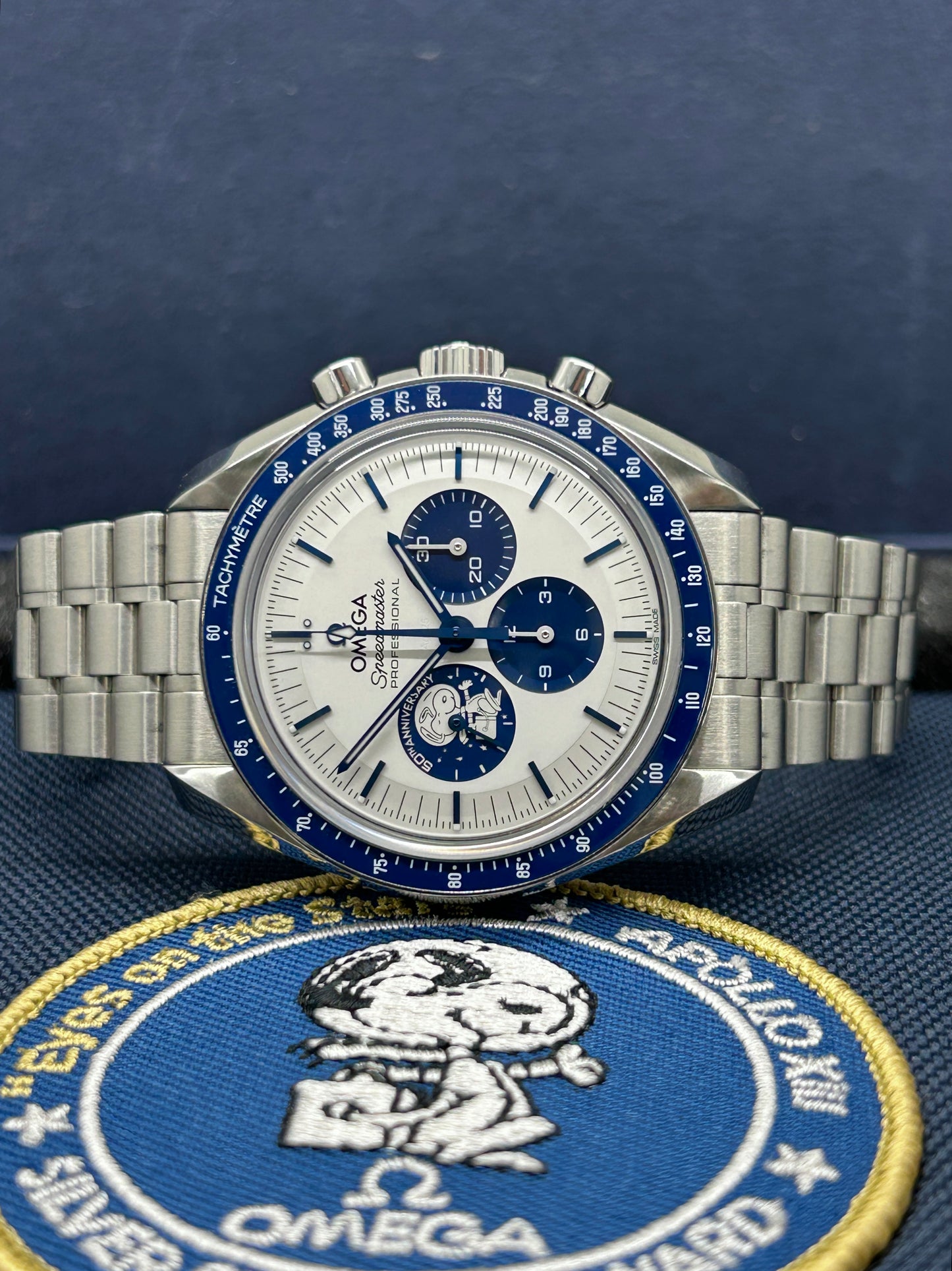 Omega Speedmaster 'Silver Snoopy Award' Ref - 310.32.42.50.02.001 - Stainless Steel Strap & Original Blue Strap- Year 2025