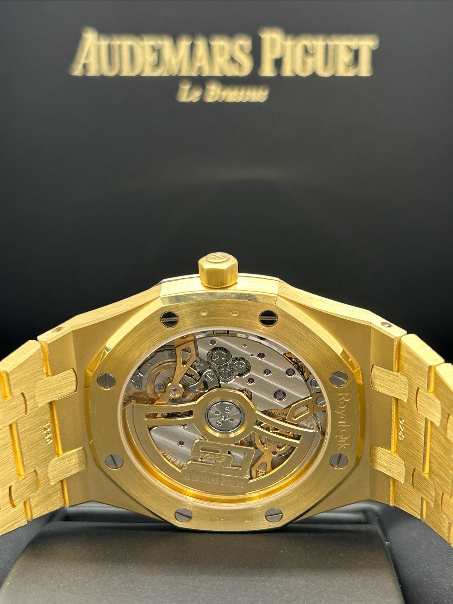 Audemars Piguet Royal Oak "jumbo" 50th Anniversary - Ultrathin Jumbo - 18kt Yellow Gold - Ref16202BA.OO.1240BA.01 - Year 2022