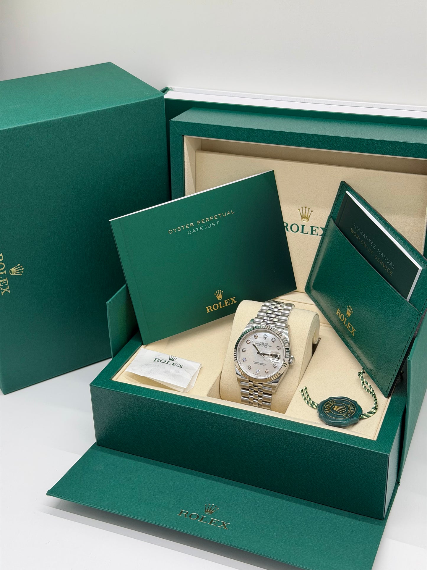 Rolex Datejust 36 MOP & Diamonds Dial Ref 126234 - New 2026