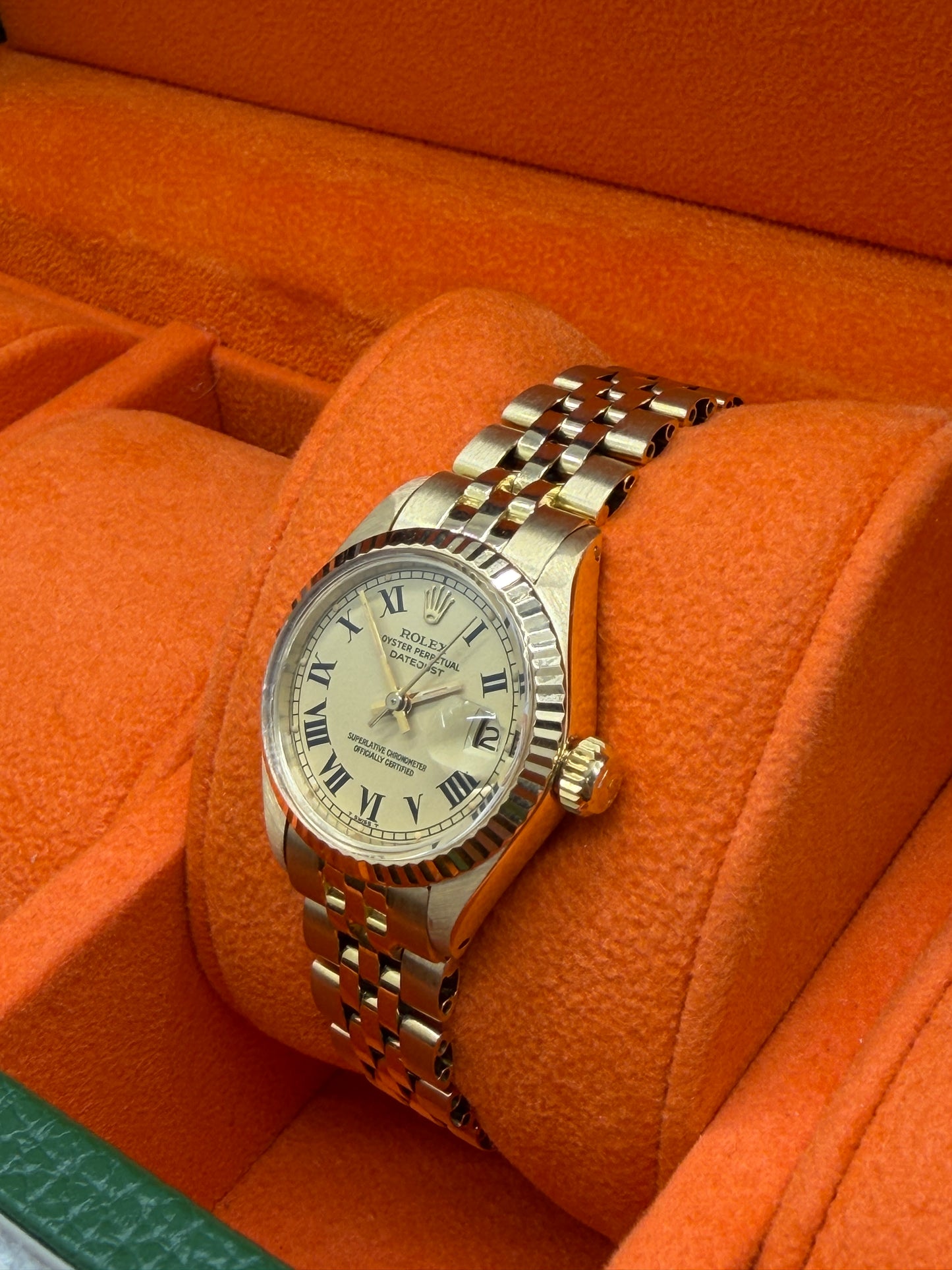 Rolex Lady-Datejust 26mm 18Kt Yellow Gold - Ref 6917