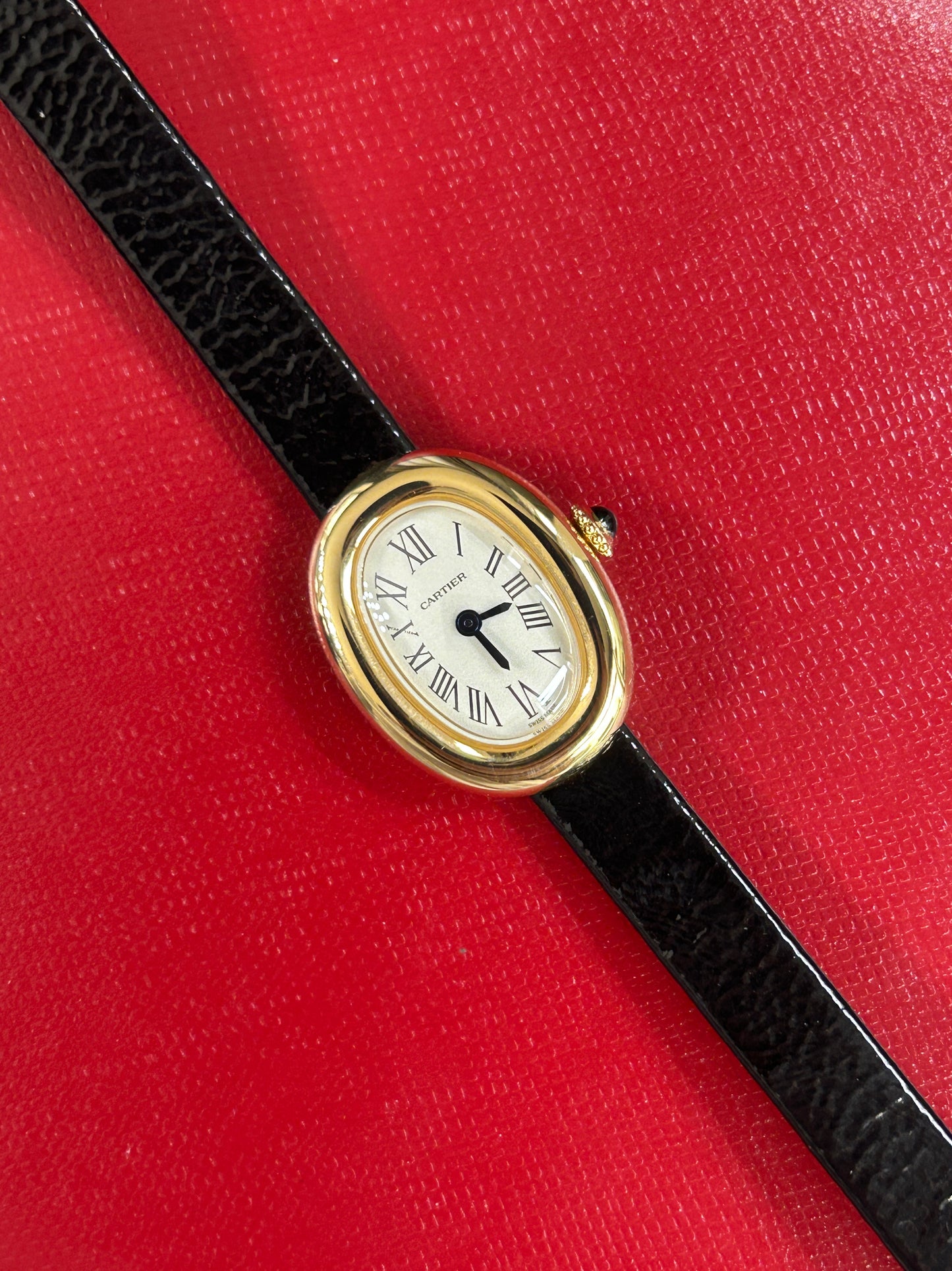 Cartier Baignoire 18Kt Yellow Gold - Quartz - Ref WGBA0041 - New 2025