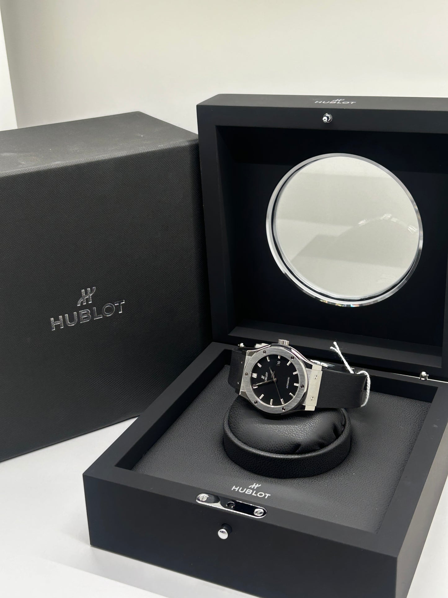 Hublot Classic Fusion Titanium 42 Ref 542.NX.1171.RX - Year 2023