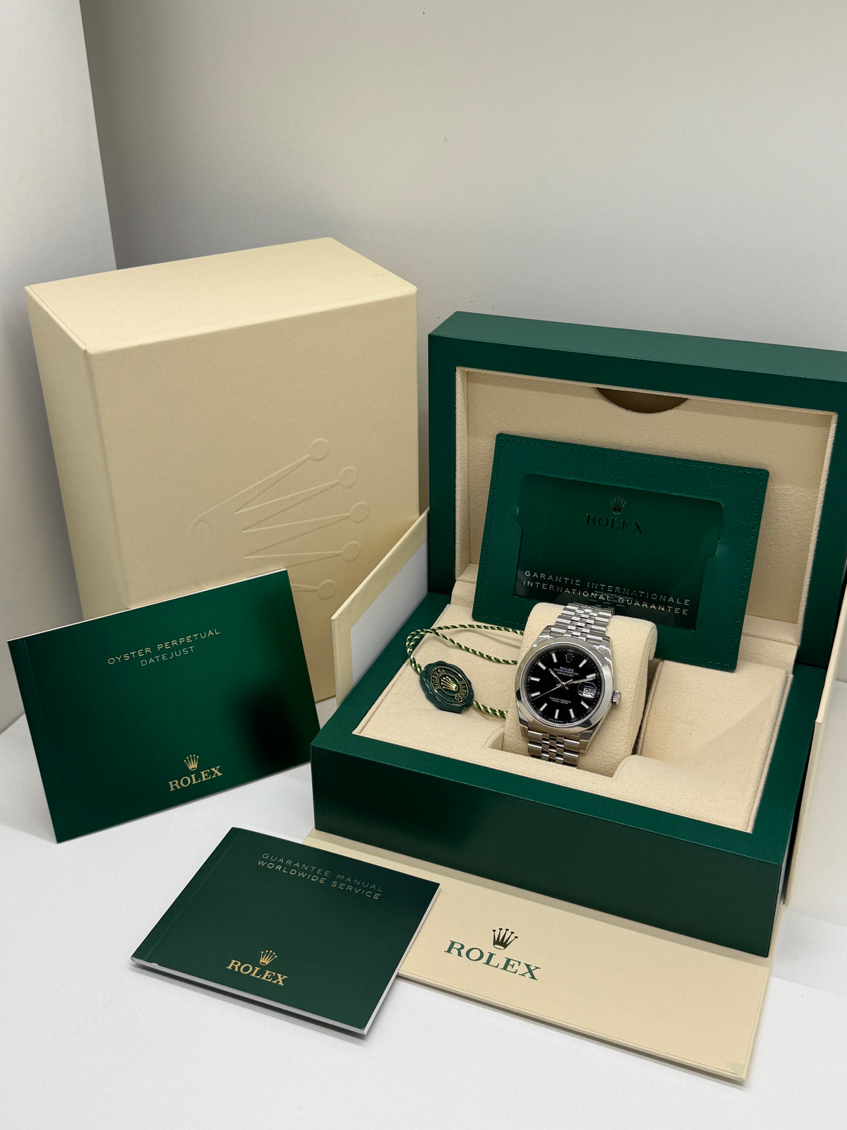 Rolex Datejust 41 - Ref.126300 - Black Dial - Year 2023
