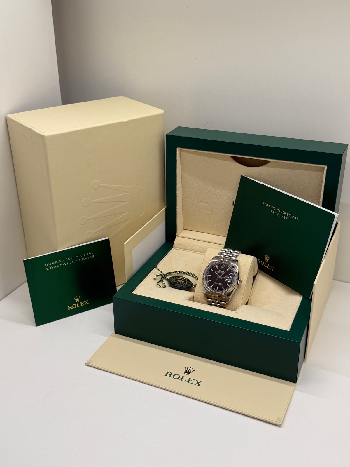 Rolex Datejust 36 - Black Dial - Ref 116234 - Year 2019