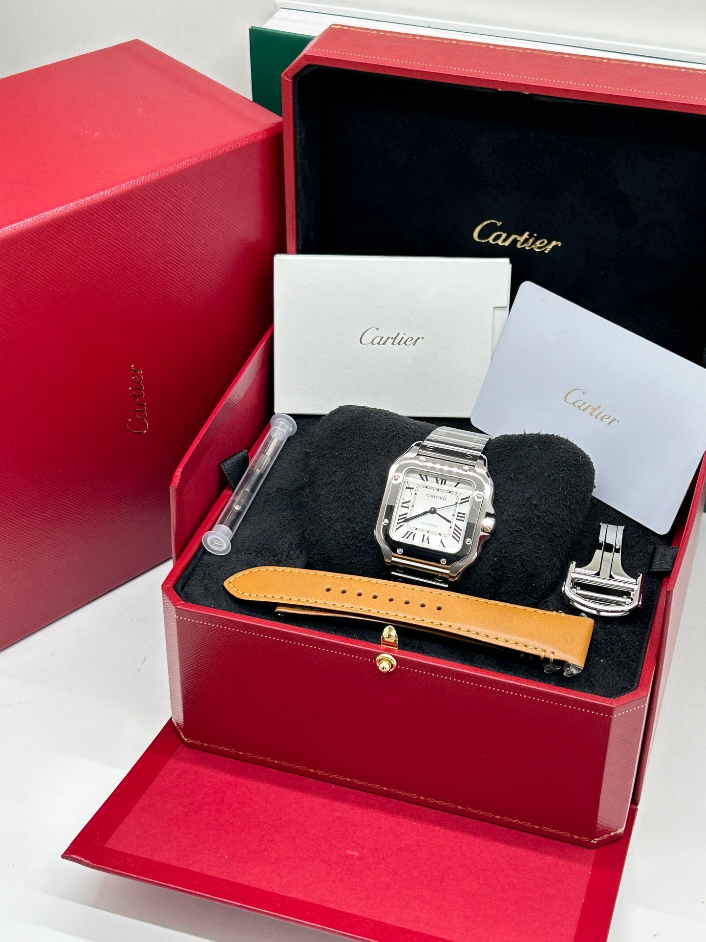 Cartier Santos De Cartier - Medium Size - White Dial - Ref WSSA0029 - Year 2025