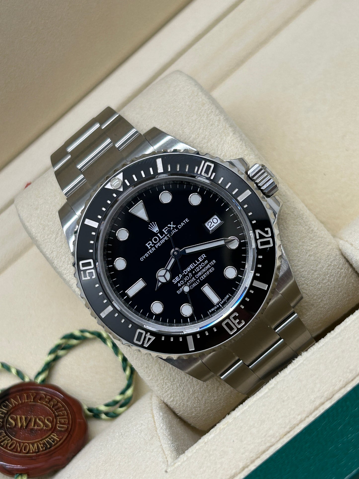 Rolex Sea-Dweller 4000 - Ref 116600 - Year 2015