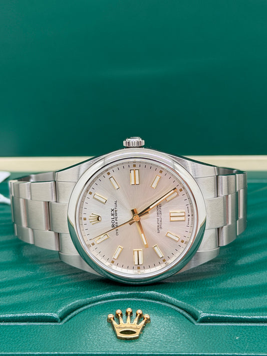 Rolex Oyster Perpetual 41 - Silver Dial - Ref 124300 - New 2022