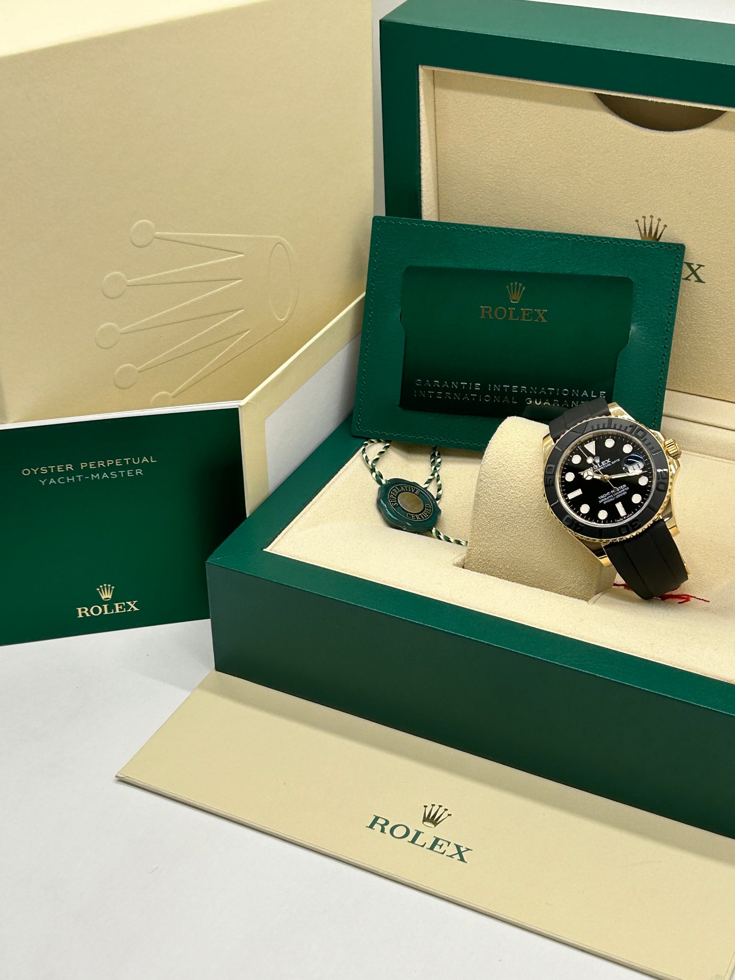 Rolex Yacht-master 42 - Black Dial - 18kt Gold - Ref 226658 - Year 2022