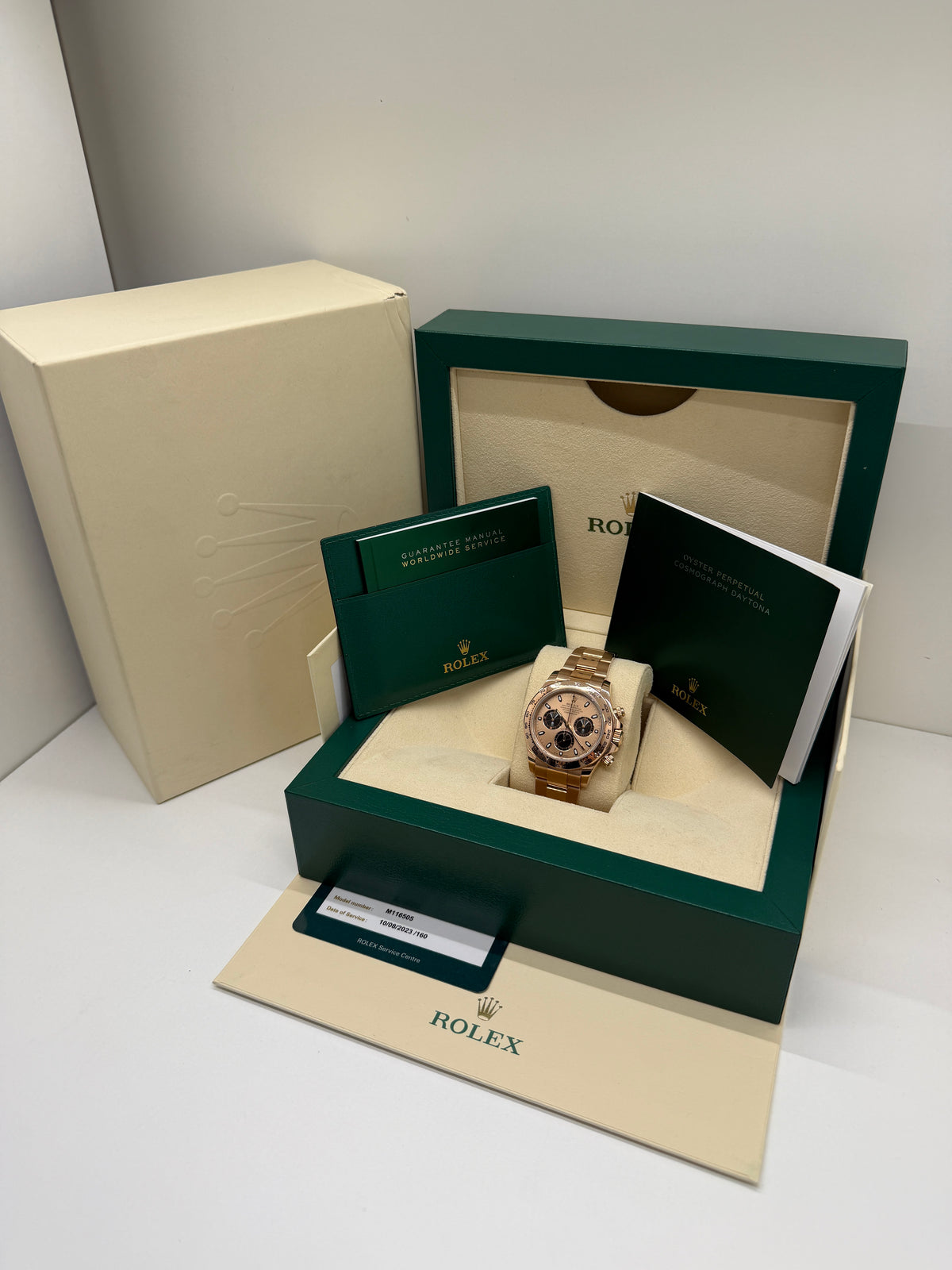 Rolex Daytona 18kt Rose Gold - Sundust Dial - Ref 116505 - Year 2013 Official Rolex Service 2023
