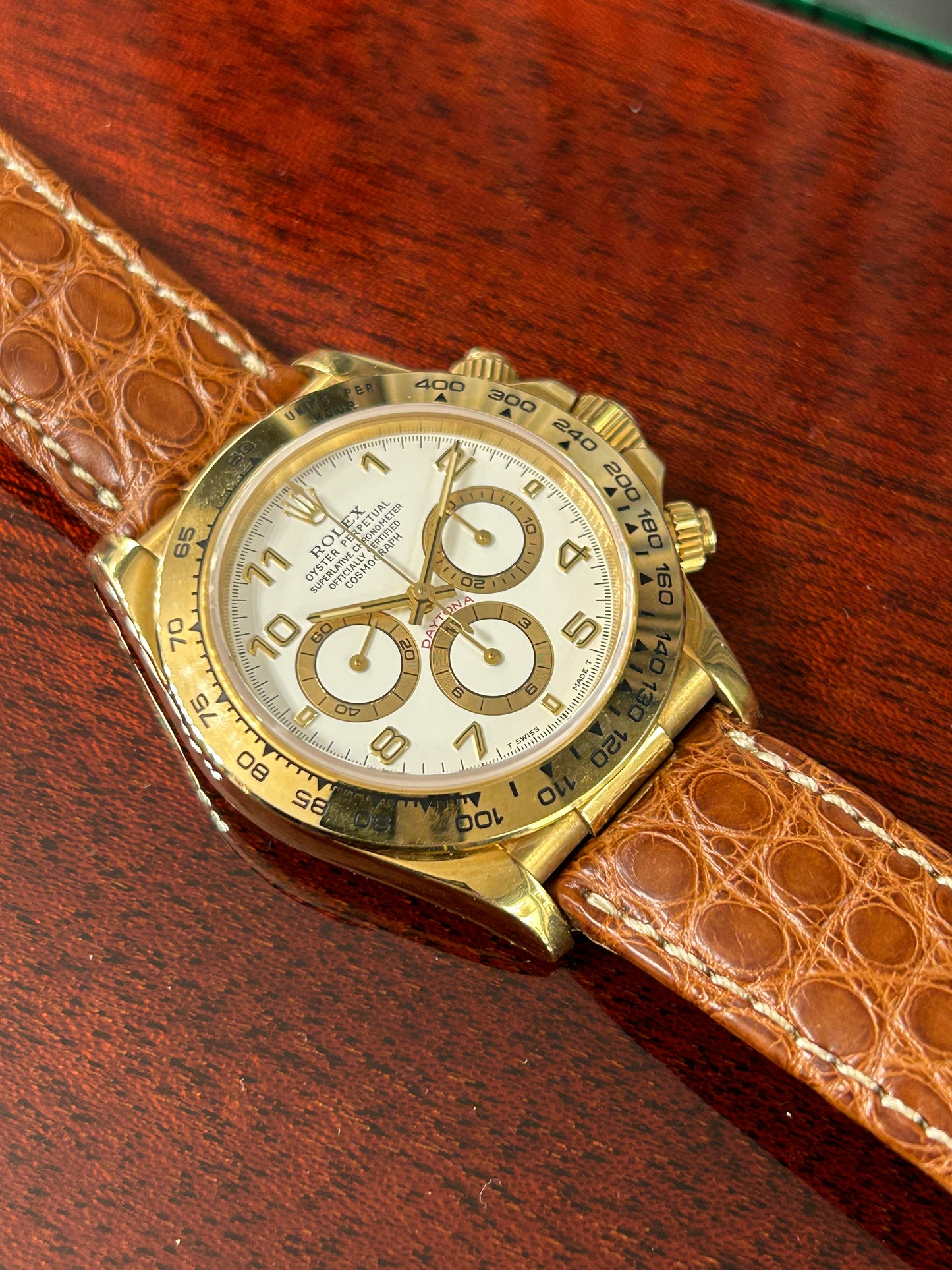 Rolex Daytona - White Dial - 18kt Gold - Ref 16518 - Unworn 1998