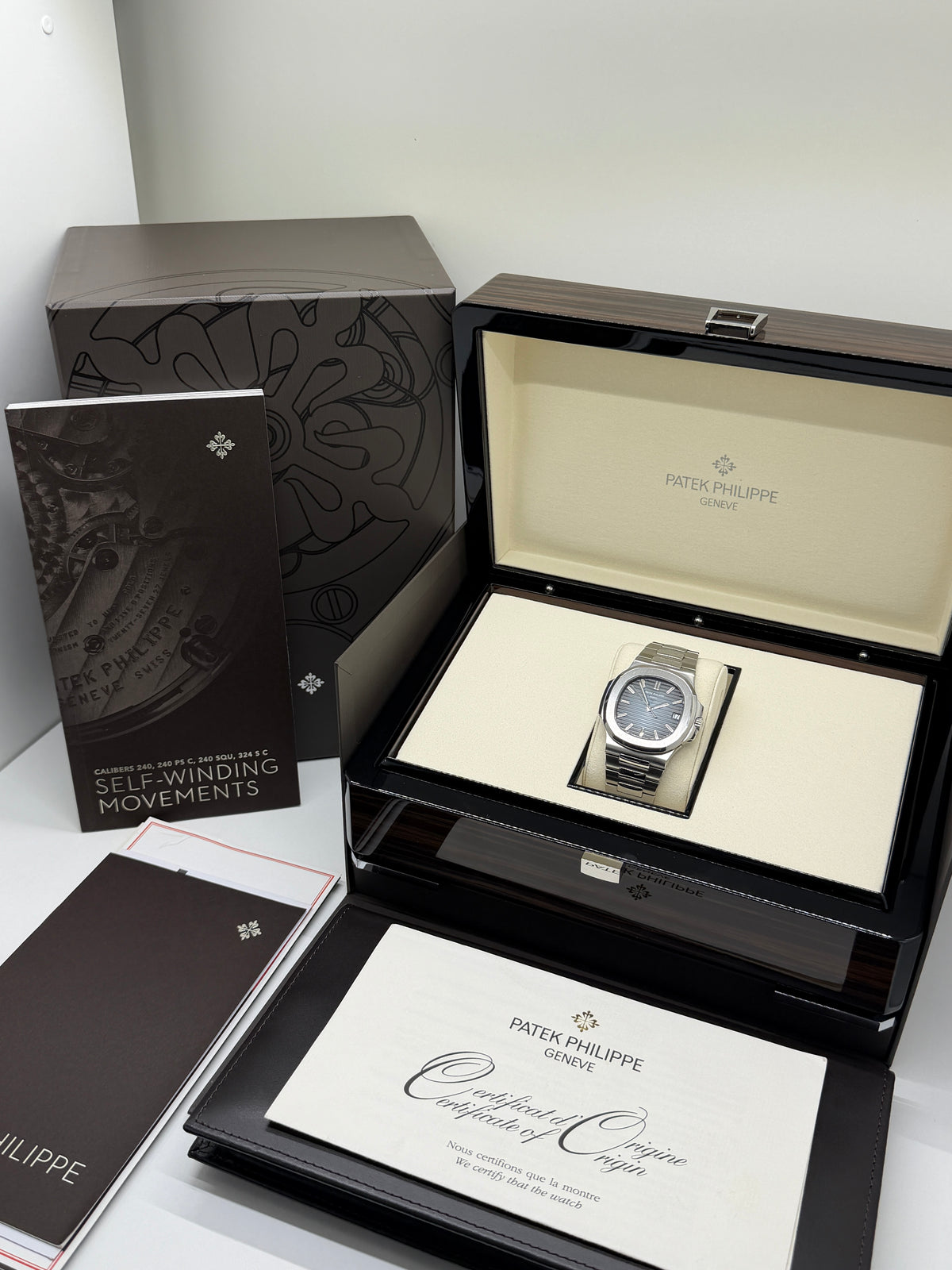 Patek Philippe Nautilus Blue Dial - Ref 5711/1A-010 - Year 2015