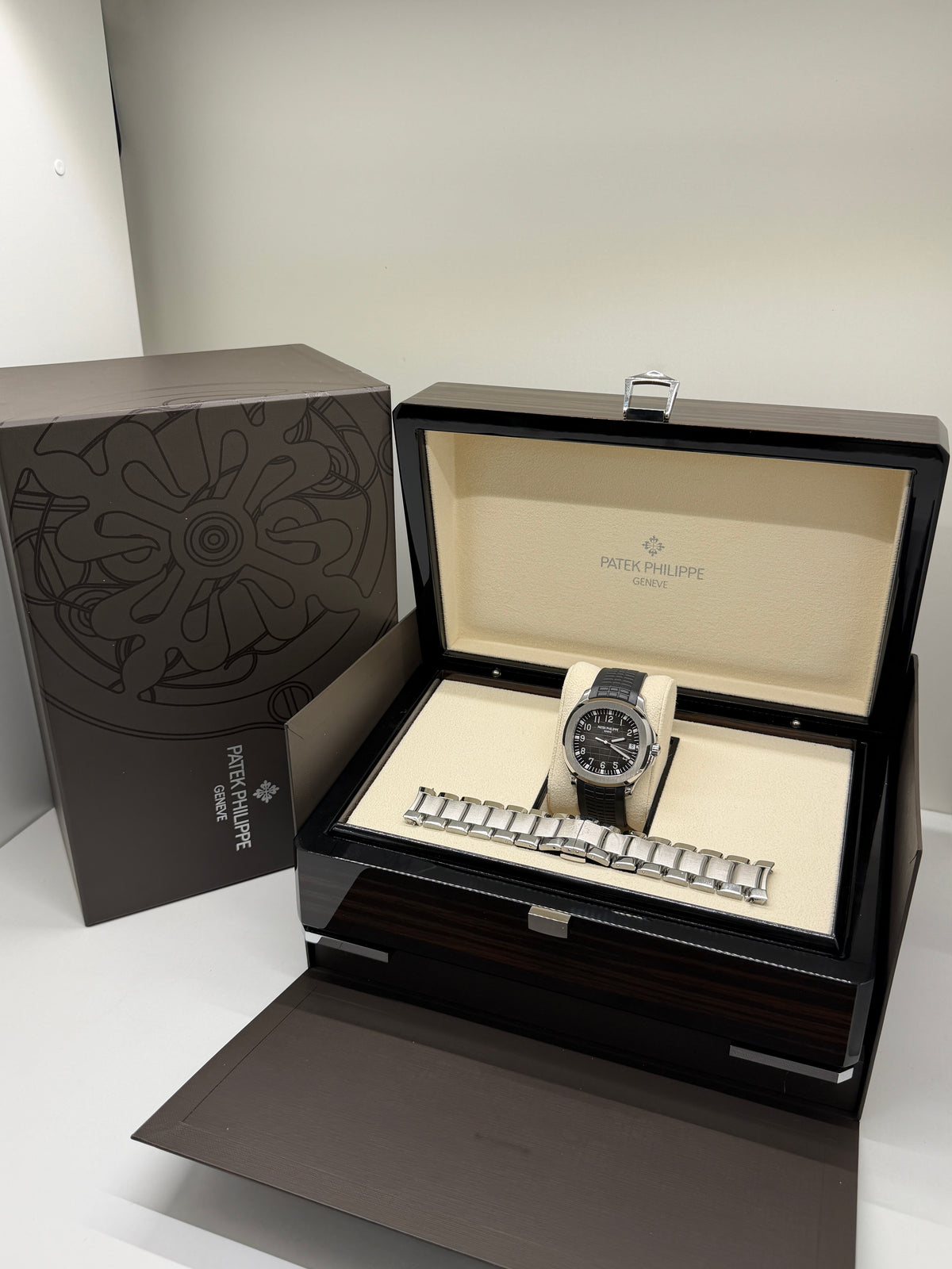 Patek Philippe Aquanaut Ref 5167/1A-001 Steel Bracelet +Original Rubber Strap - Year 2023 Like New - Never Polished