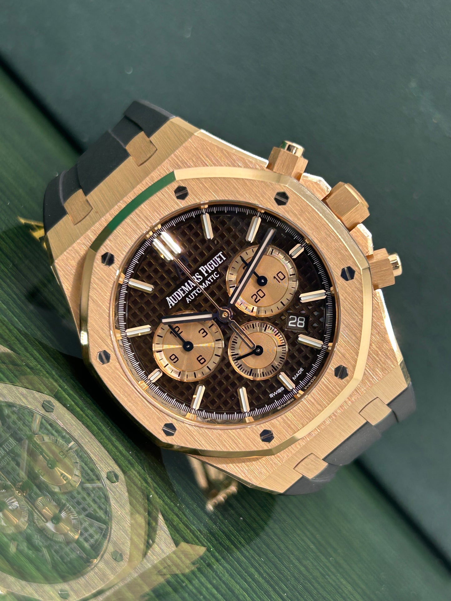 Audemars Piguet Royal Oak Chronograph 41mm - Brown Dial Rose Gold - Ref 26331OR.OO.D821CR.01 - 2021 - Double Straps