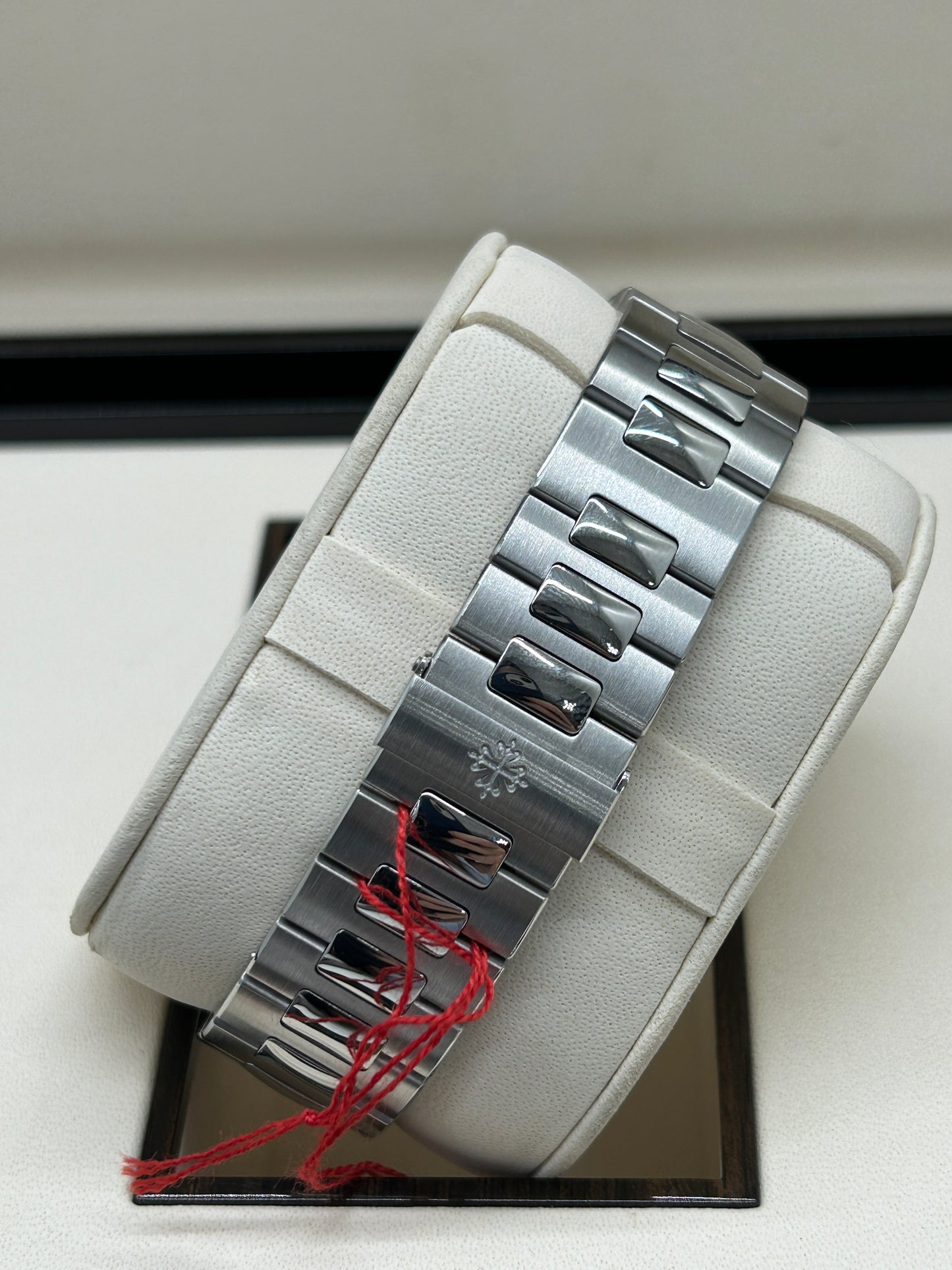Patek Philippe Nautilus - Blue Dial - Ref 5711/1A-010 - Service 2024 - Year 2018