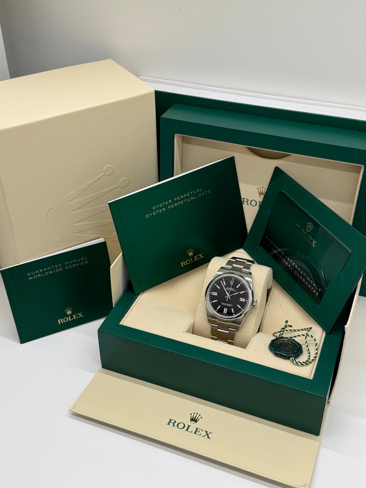 Rolex Oyster Perpetual 41 - Black Dial - Ref 124300 - Year 2023