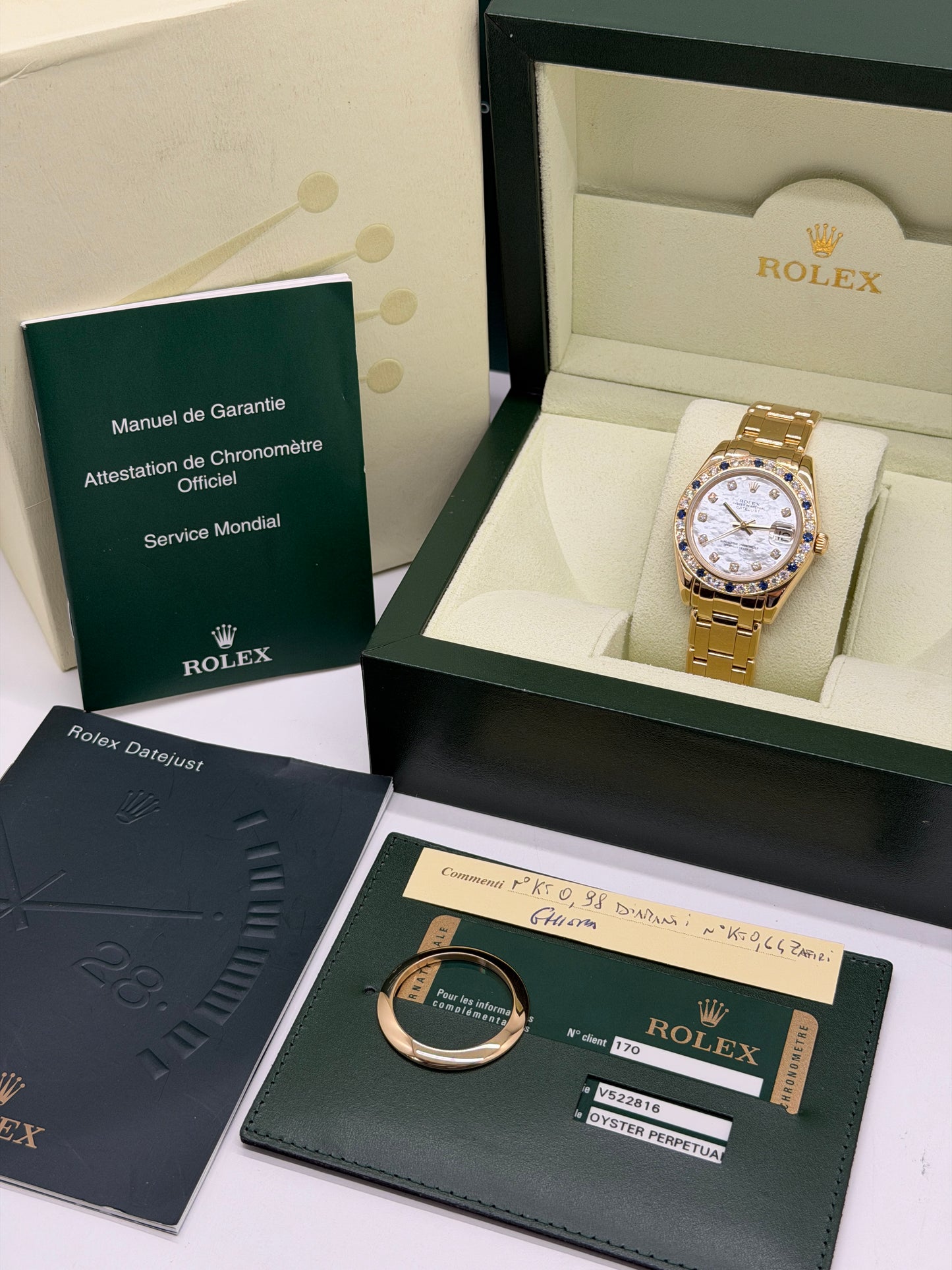 Rolex Datejust 31 - Pearlmaster - 18kt Gold - MOP & Diamond Dial - Ref 81208 - Original and Diamond Aftermarket Bezel - Year 2008