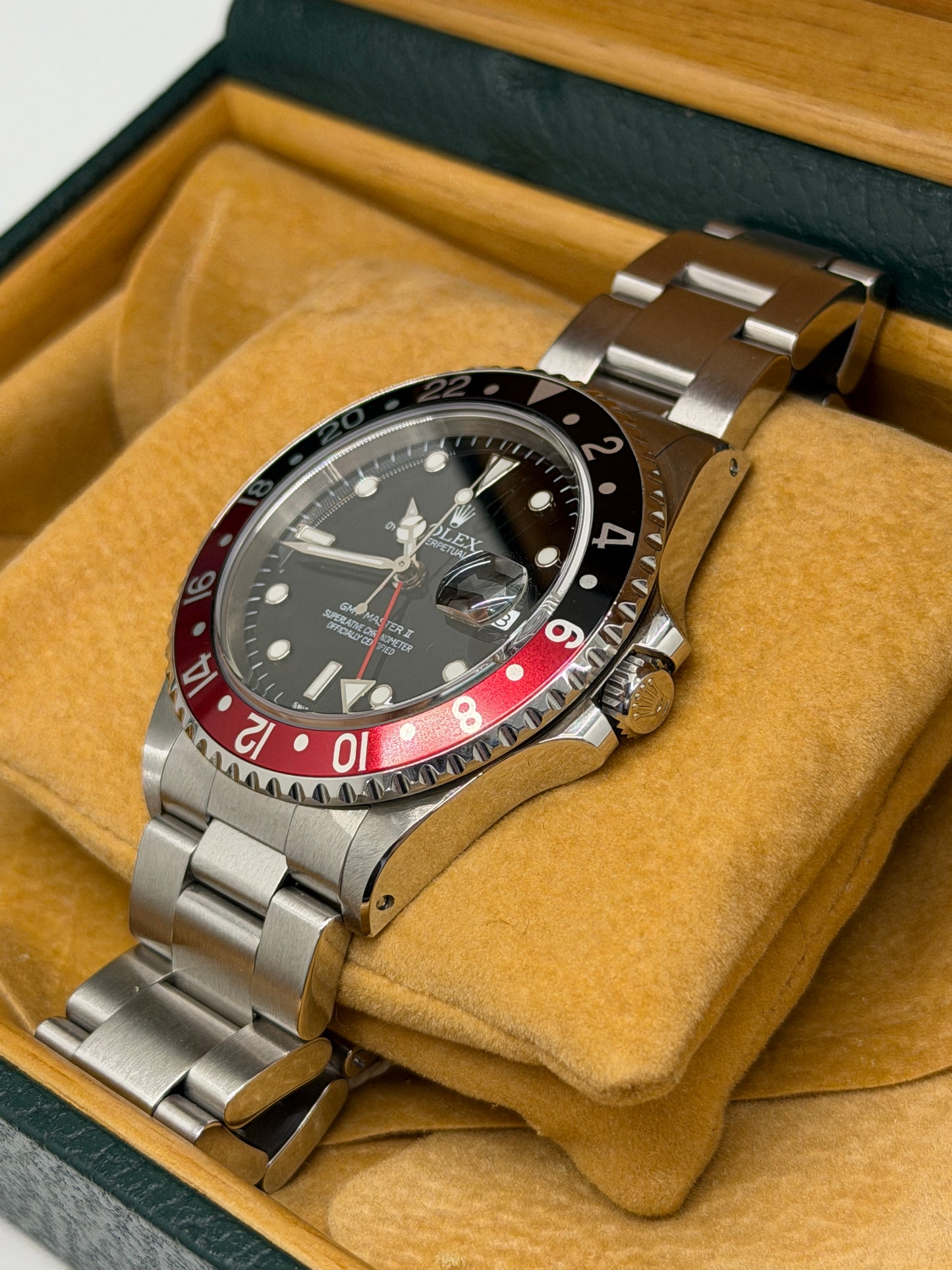Rolex GMT-Master II Coke Ref 16710 - Year1999