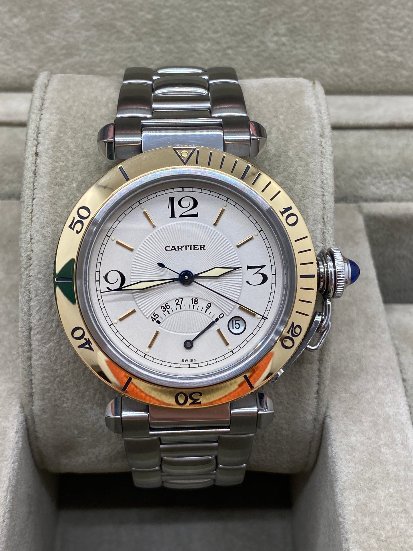 Cartier Pasha 38 Power Reserve 18k Gold - Champagne Dial - Ref 1033