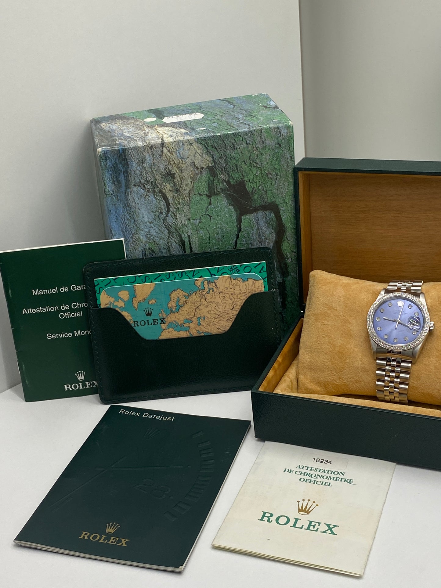 Rolex Datejust 36 - Blue After Market Diamonds Dial - Ref 16234 - Year 2001