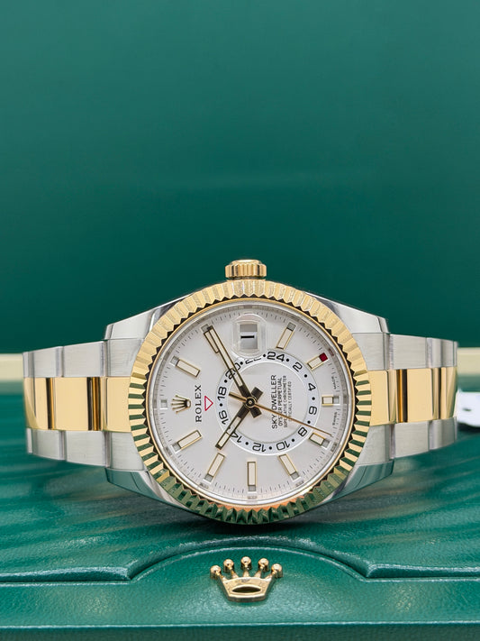 Rolex Sky-Dweller Ref.326933 - White Dial - Year 2019