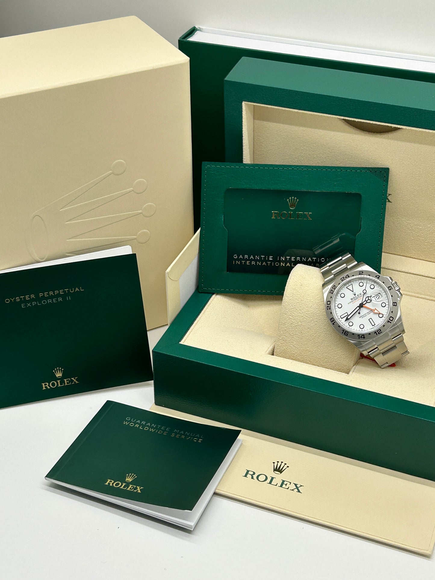 Rolex Explorer II - White Dial - Ref 226570 - Year 2024 - Like new, Unworn