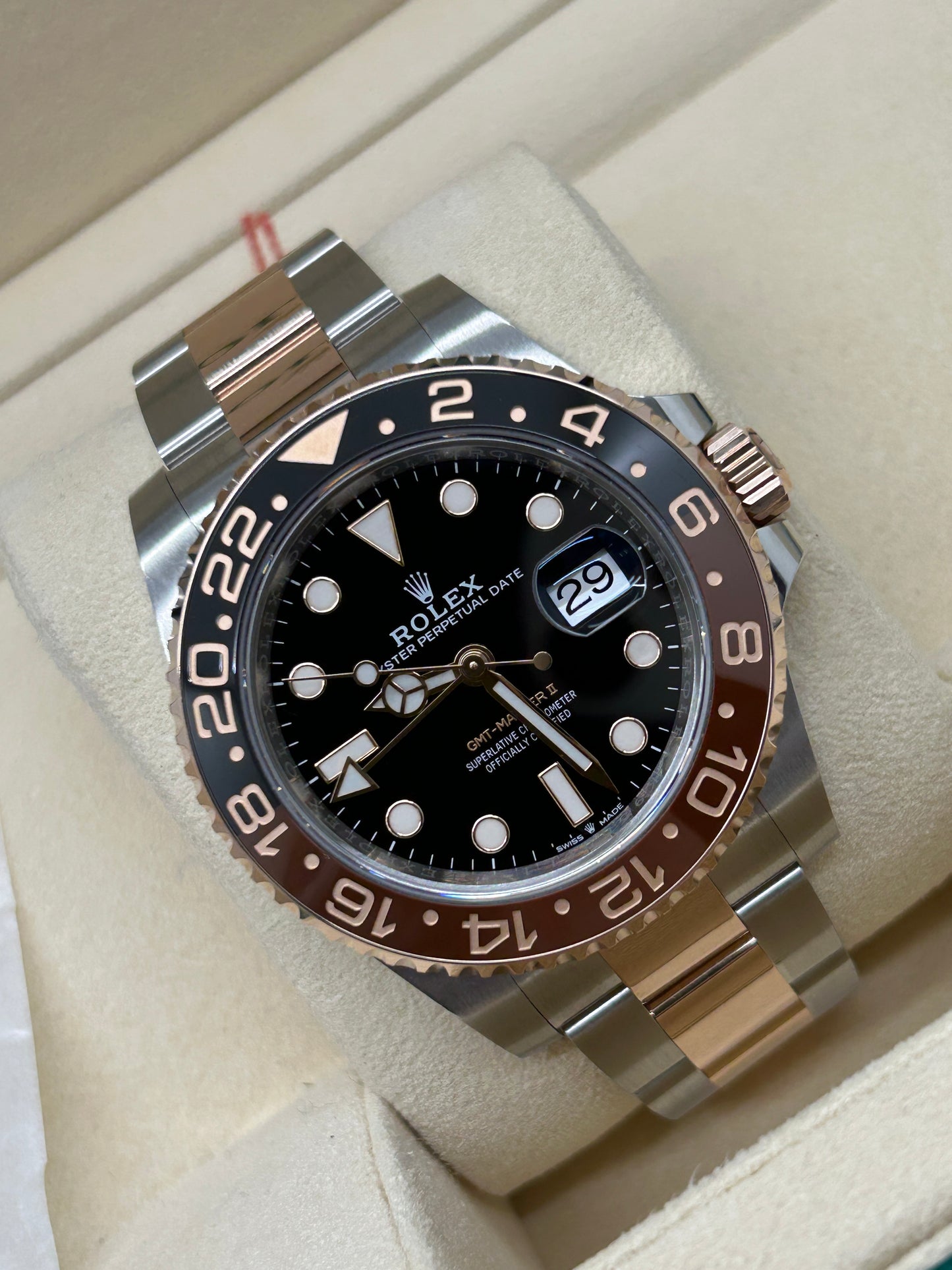 Rolex GMT-Master II - Root Beer - 18Kt Rose Gold - Ref 126711CHNR - Year 2021