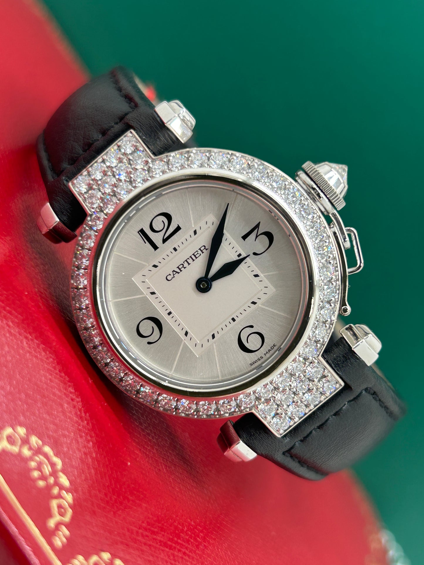 Cartier Pasha White Gold Factory Diamonds 31mm Quartz - Ref 2813 - Year 2006