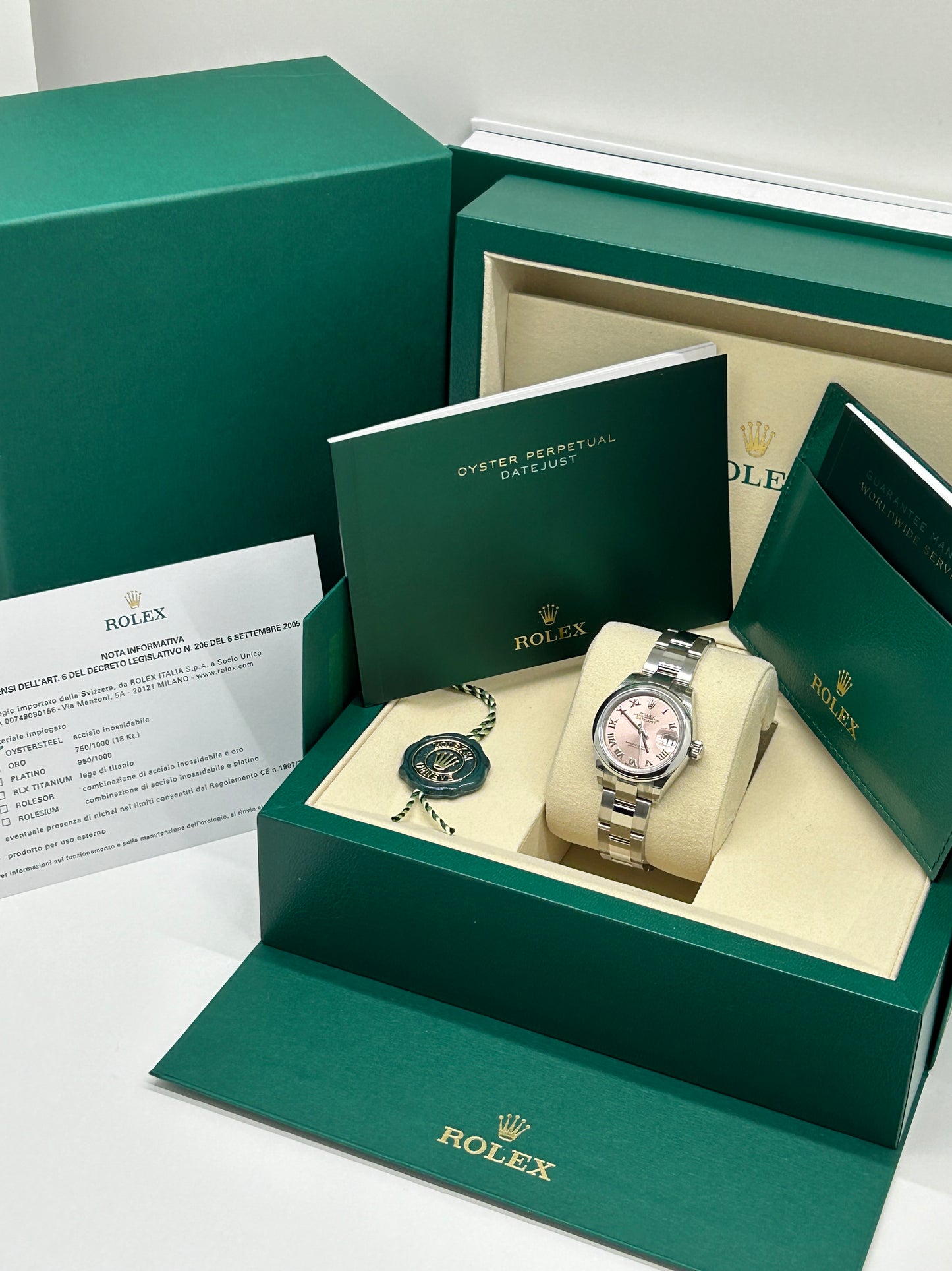 Rolex Lady-Datejust 28mm - Pink Dial - Ref 279161 - New 2025