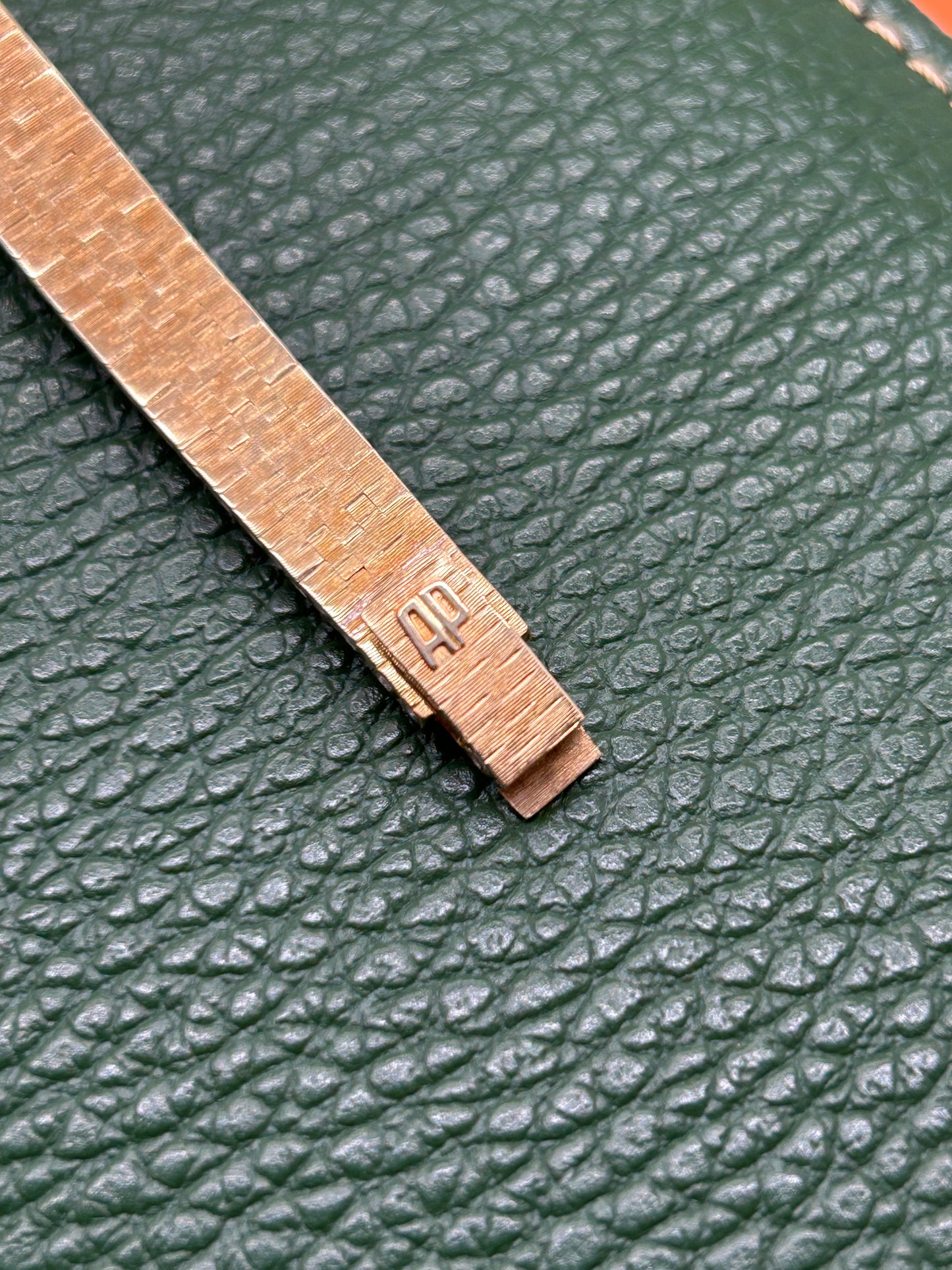 Vintage Audemars Piguet lady - 18kt Yellow Gold - 10mm