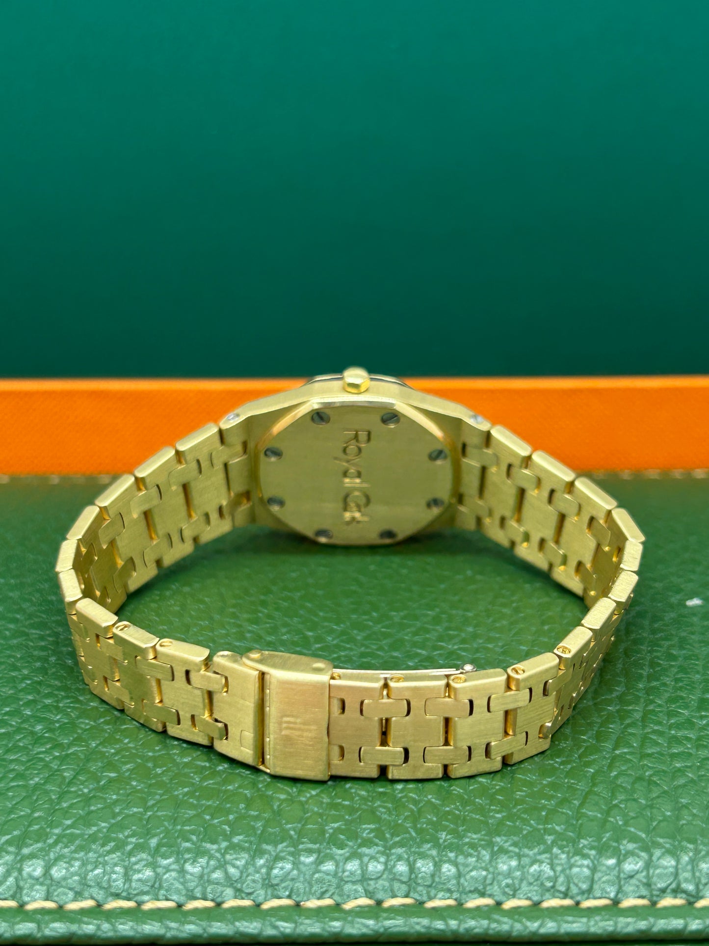 Audemars Piguet Royal Oak Lady 26mm - Quartz Ref 6007BA - AP Extract from the archives - Year 1980