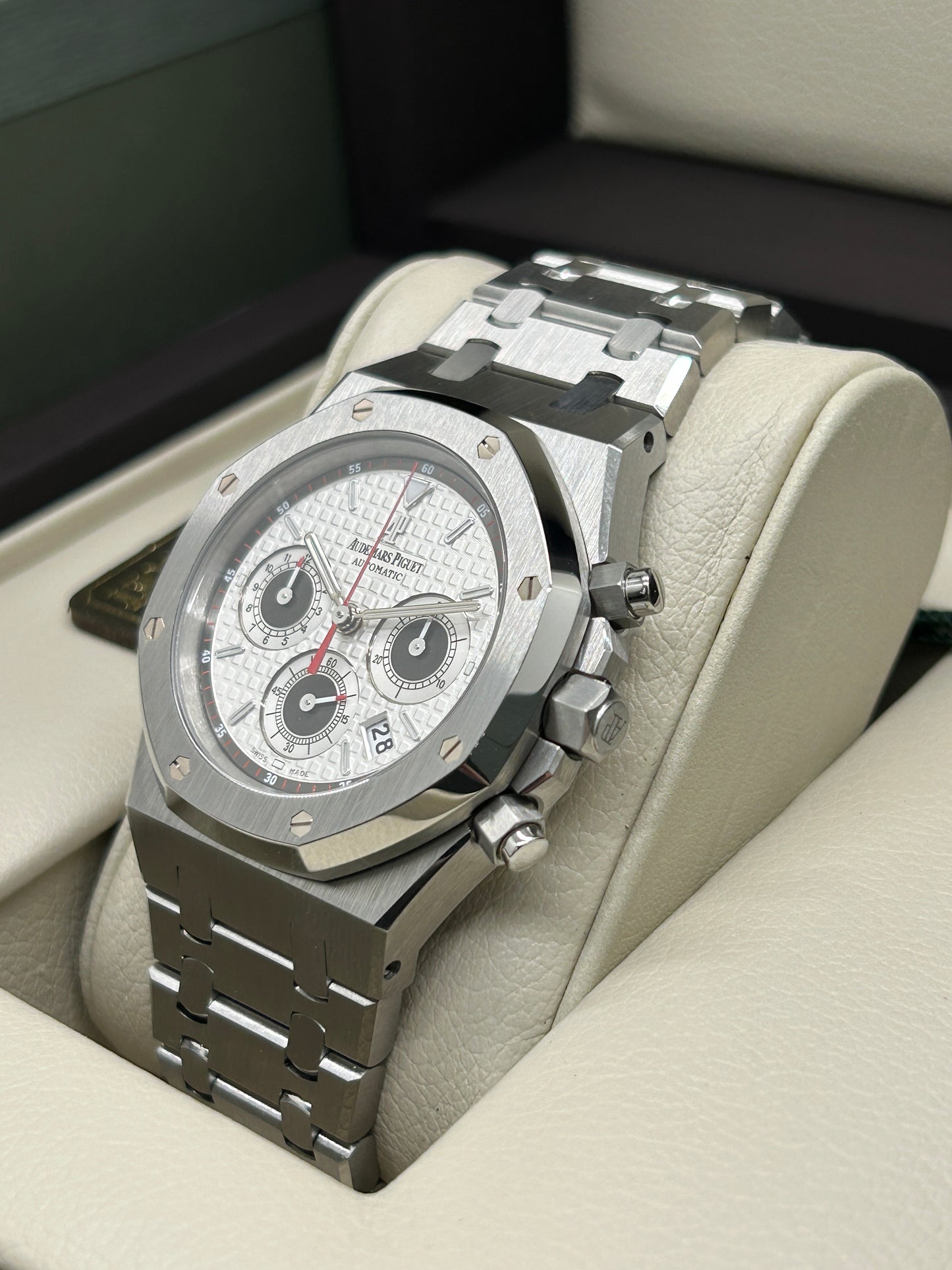 Audemars Piguet Royal Oak Chronograph - Racing Panda Dial - Ref 26300ST.OO.1110ST.06 - Year 2011