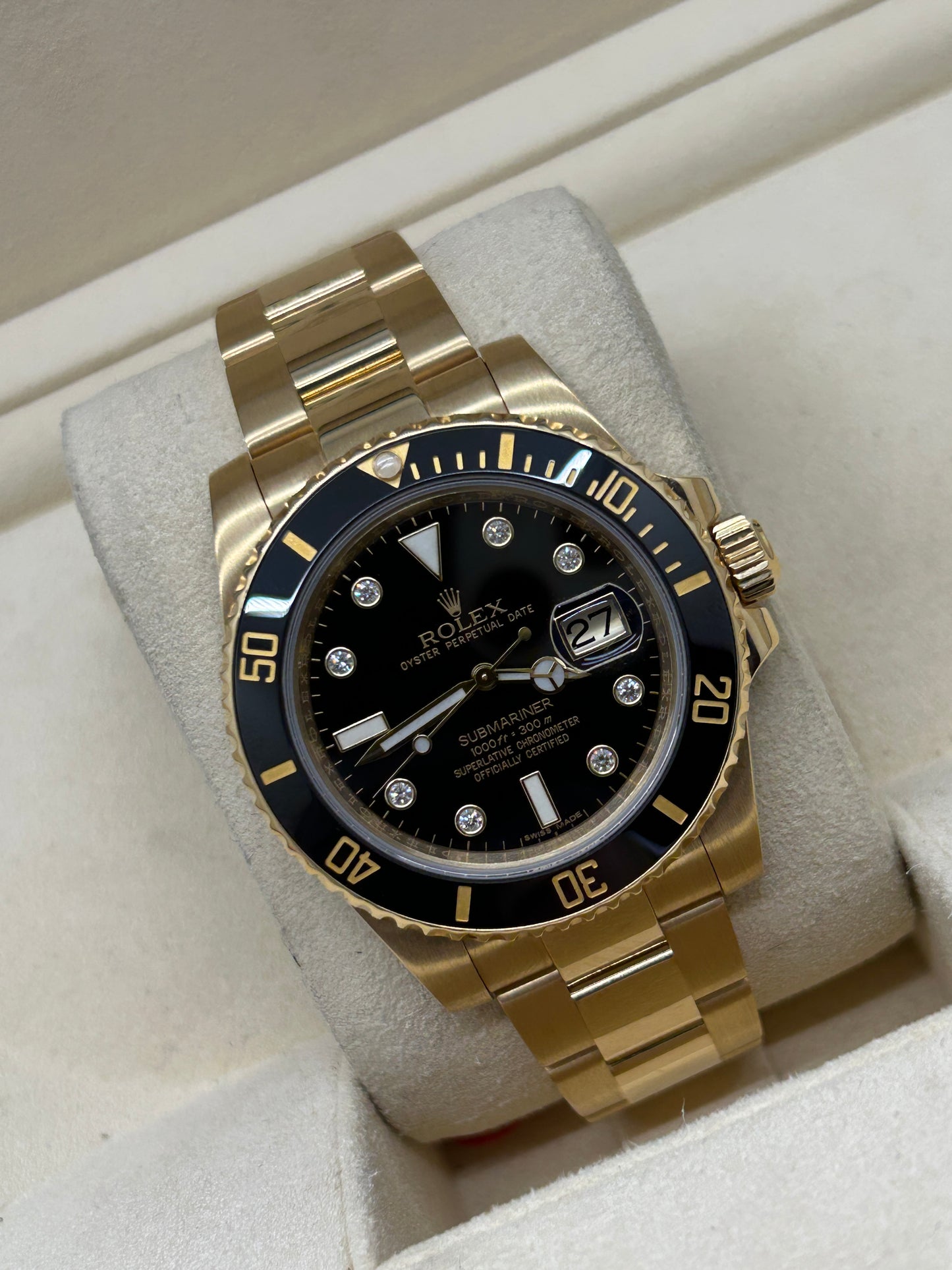 Rolex Submariner Date - 18kt Yellow Gold - Black Diamond Dial - 116618LN - Year 2013