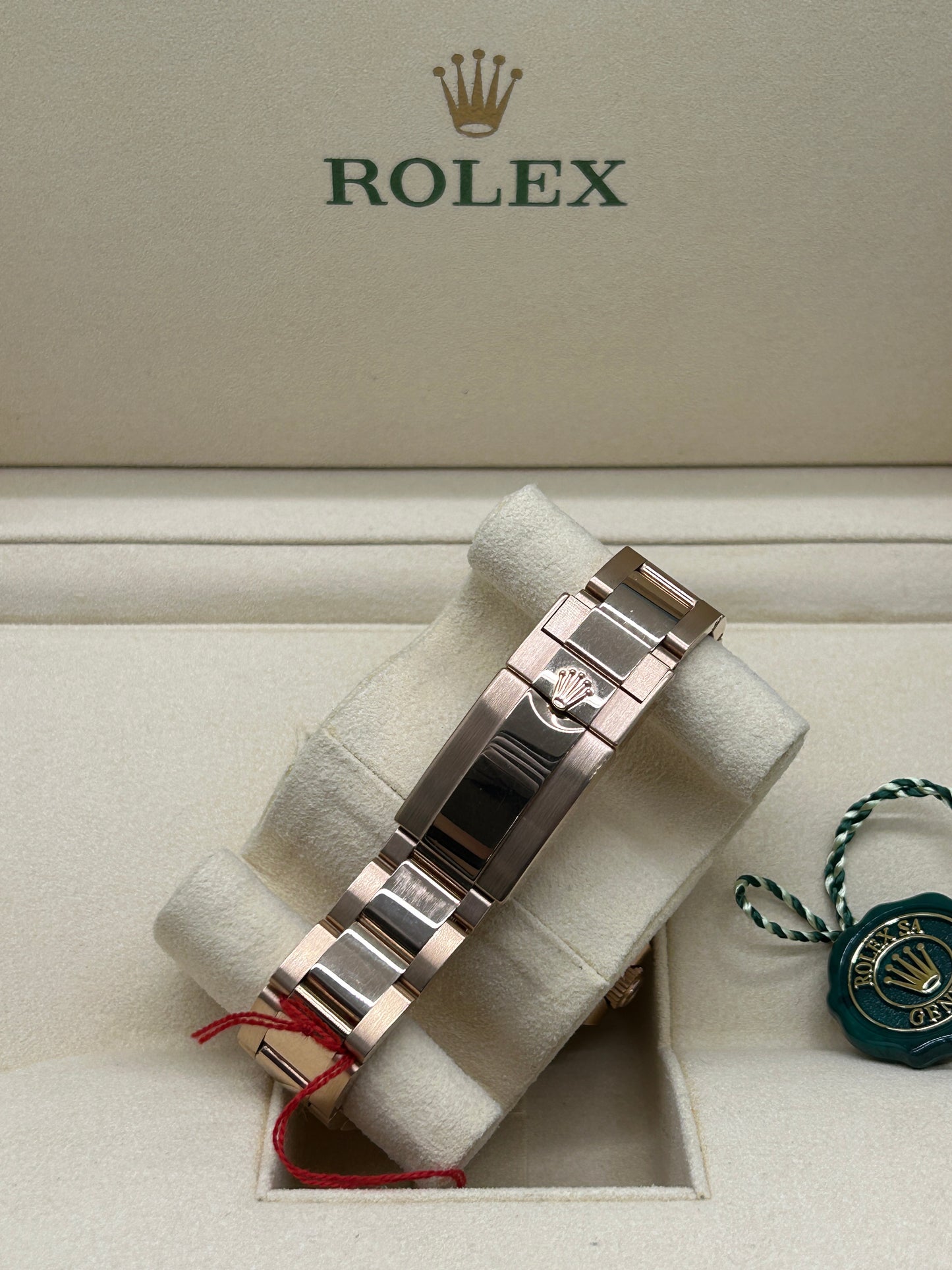 Rolex GMT-Master II - 18Kt Rose Gold - Never Polished - Ref 126715CHNR - Year 2020