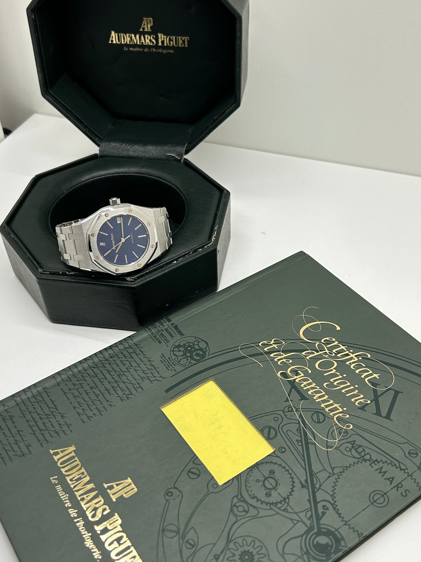 Audemars Piguet Royal Oak 36mm - Rare Electric Blue Dial - Ref 14790ST.OO.0789ST.05 - Year 1998