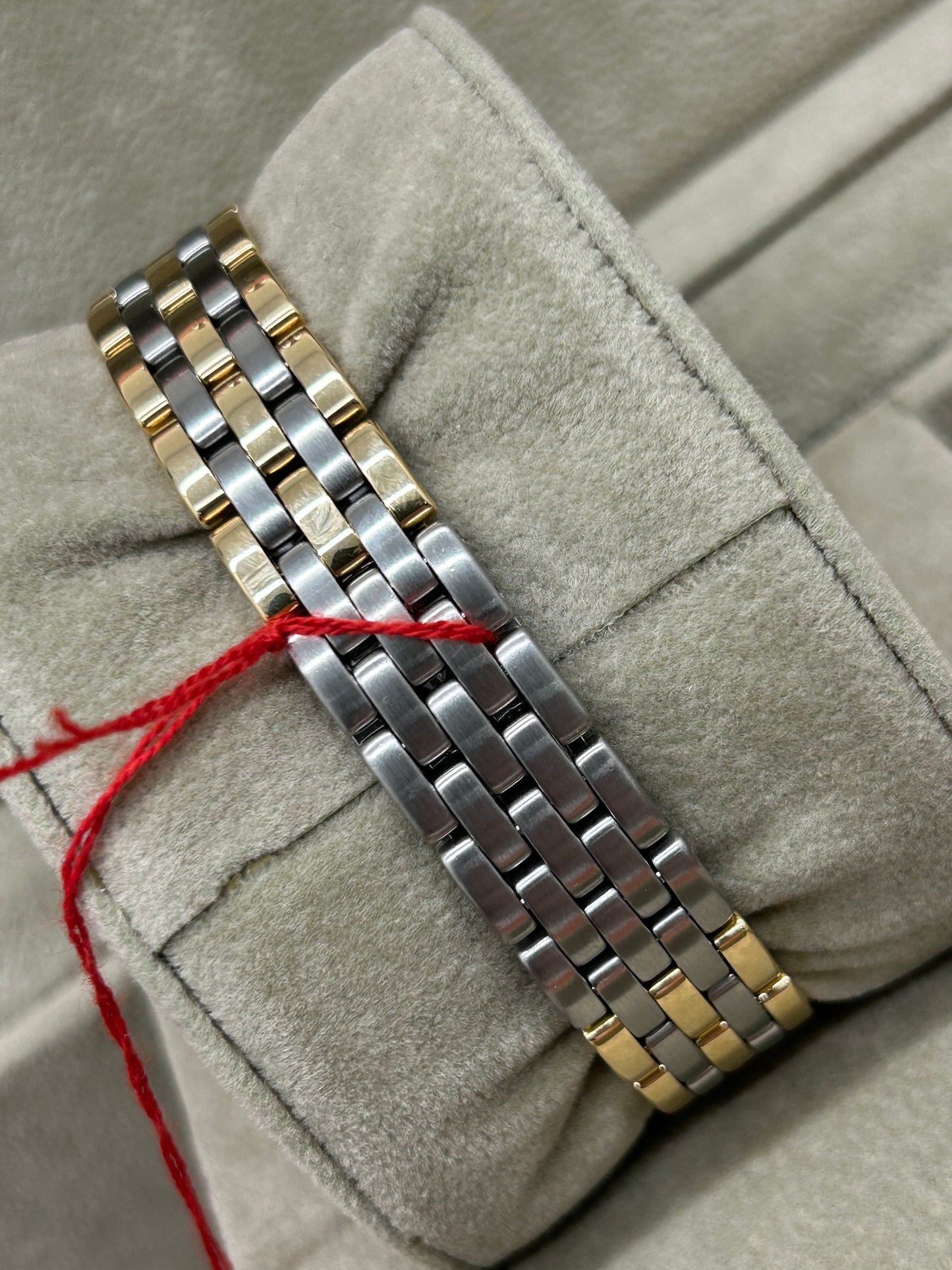 Cartier Panthere 22mm - Champagne Dial - 18Kt 3lines Yellow Gold & Steel - Ref 1057917