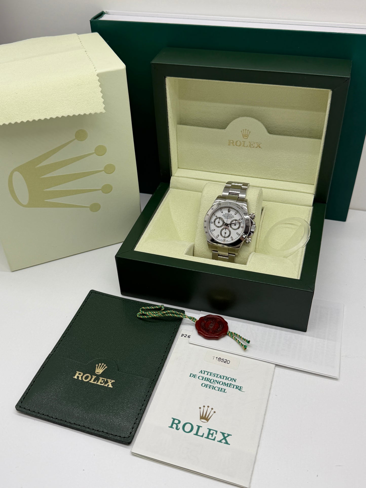 Rolex Daytona Cream Dial - P26 Serial - Ref 116520 NOS - Year 2001 (Partially Stickers)