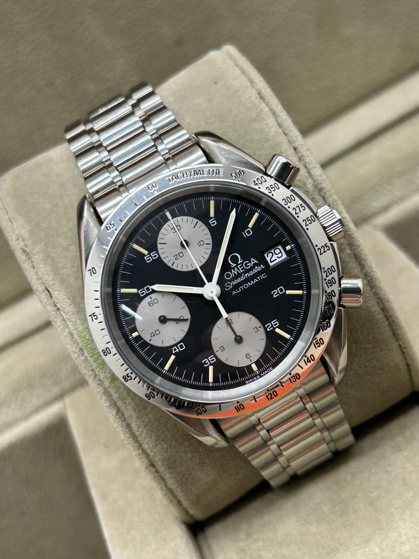 Omega Speedmaster Date - Reverse Panda Dial - Ref. 3511.50 - Year 1992