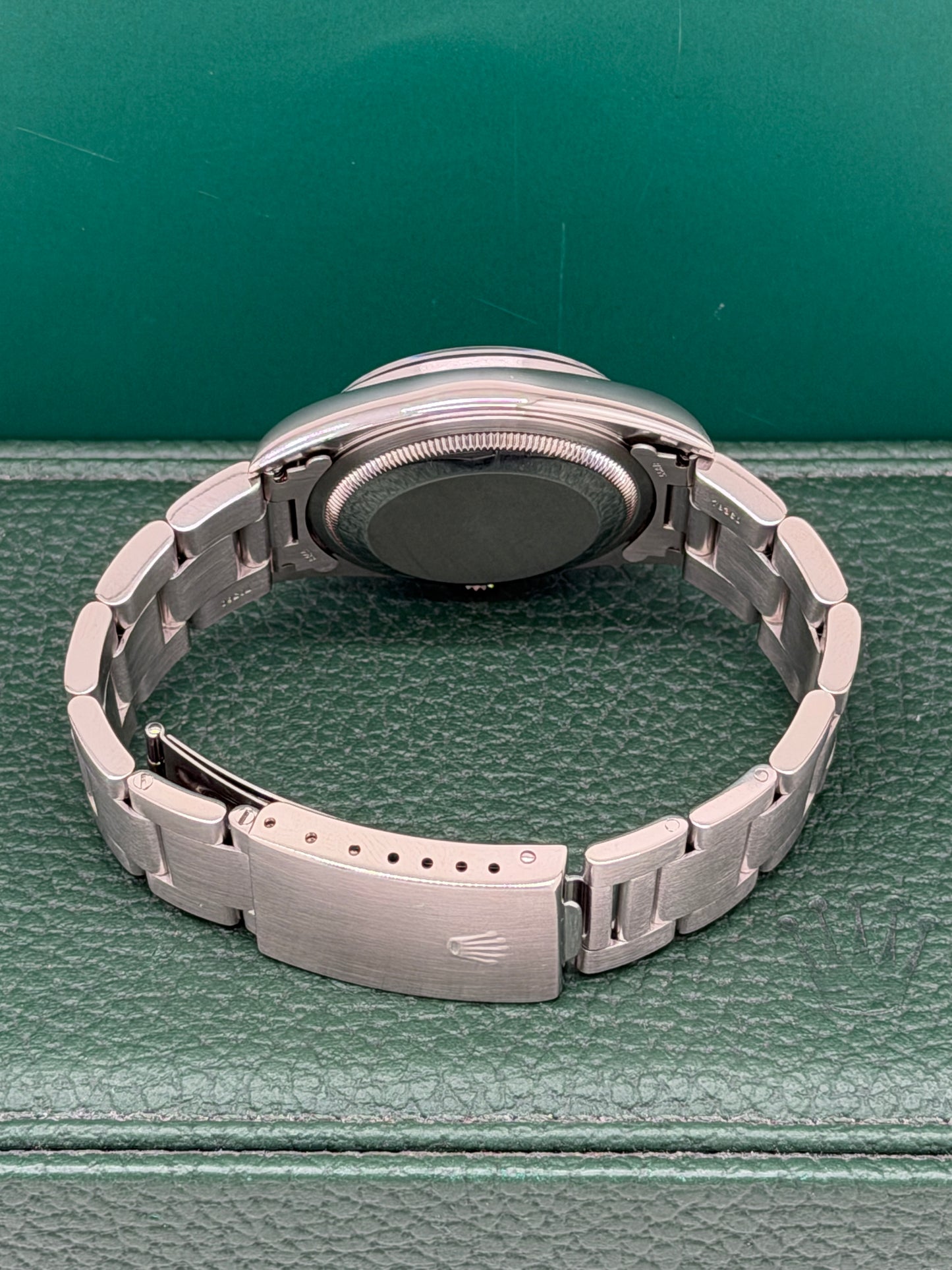 Rolex Datejust 36 Ref.16200 - Black Dial - Year 2004