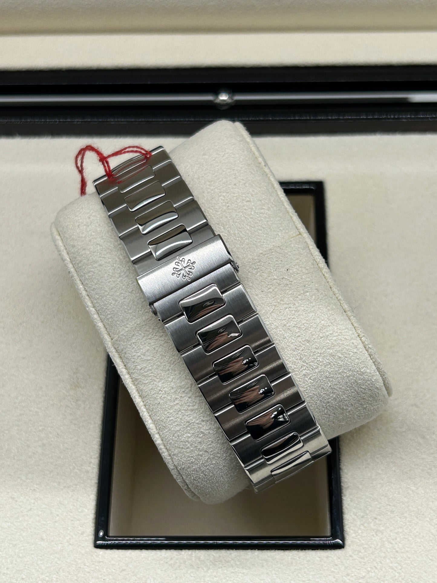 Patek Philippe Nautilus - Grey Dial - Ref 5990/1A-001 - Year 2015