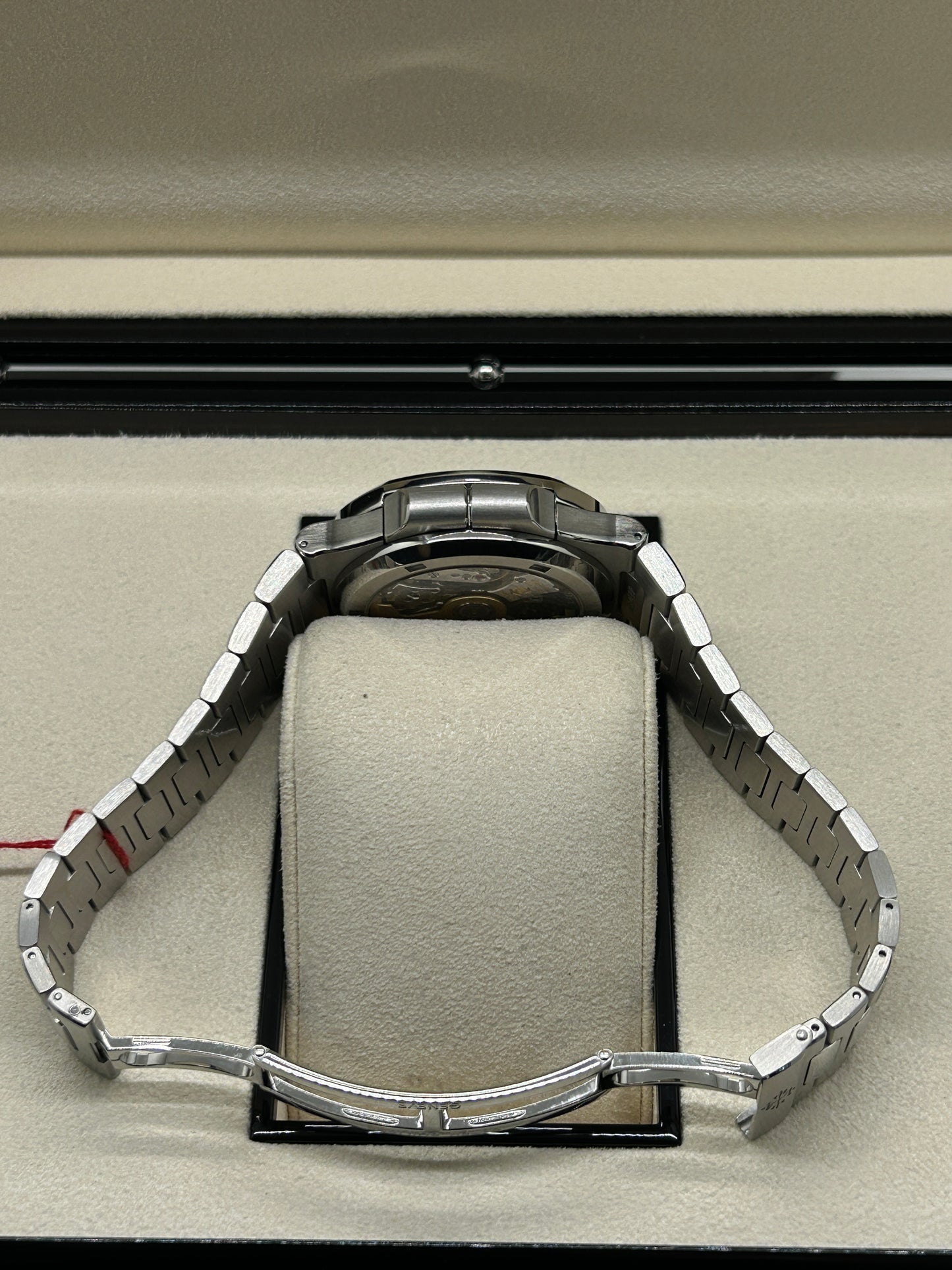 Patek Philippe Nautilus - Grey Dial - Ref 5990/1A-001 - Year 2015
