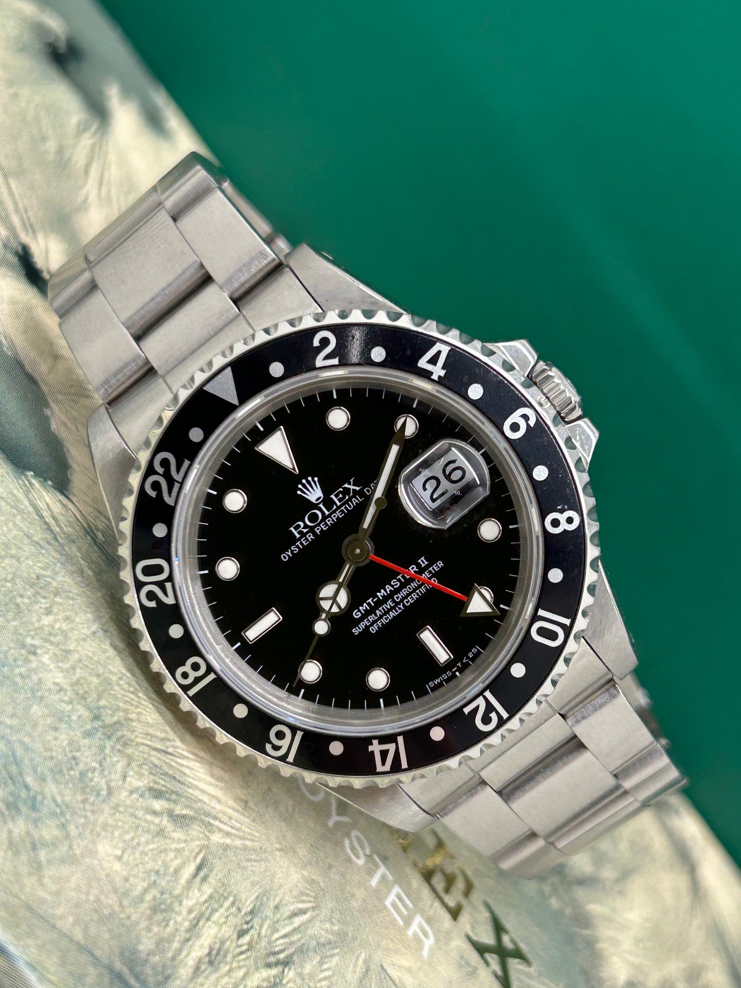 Rolex GMT-Master II - Ref 16710 - Year 1992