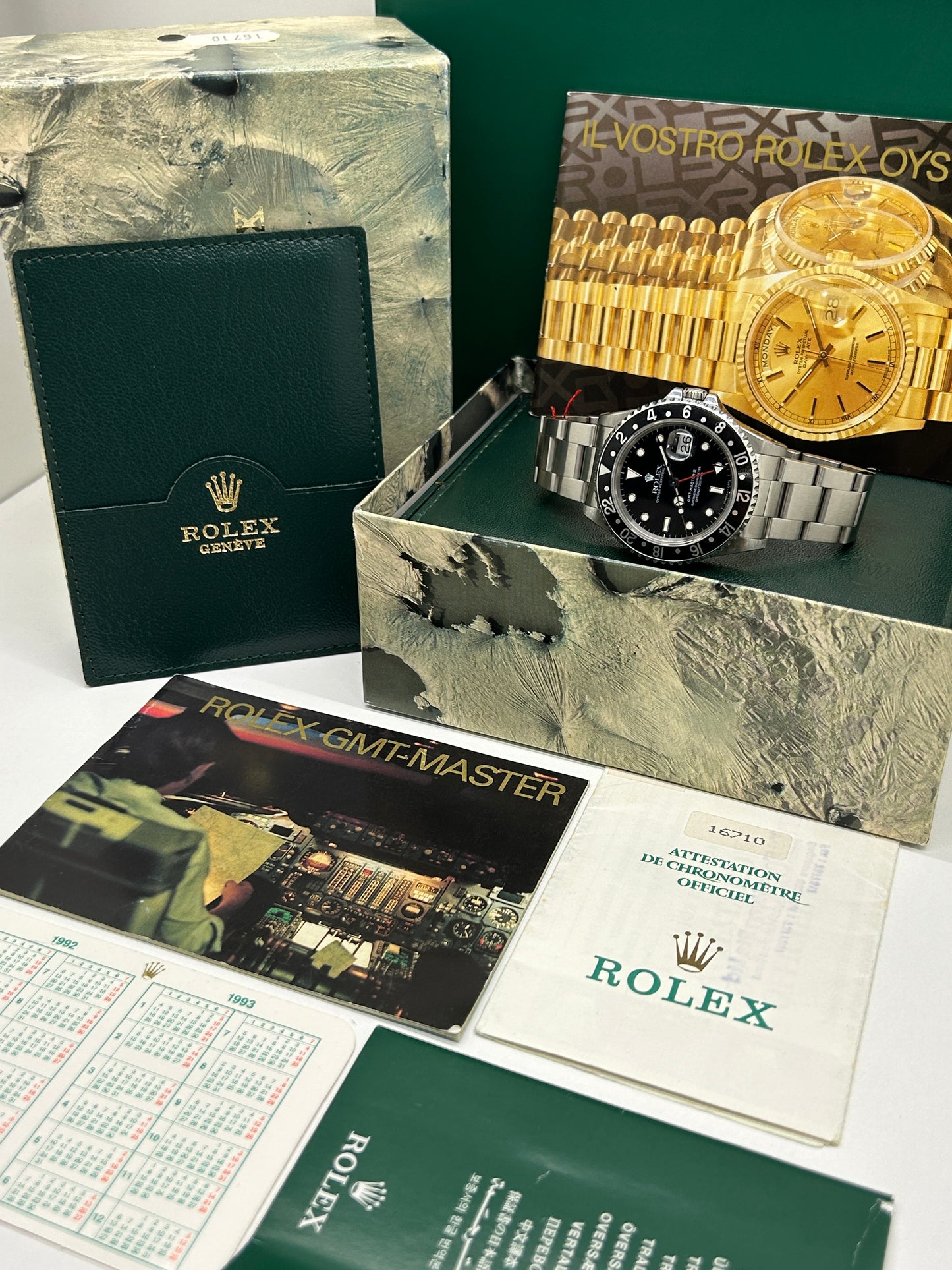Rolex GMT-Master II - Ref 16710 - Year 1992