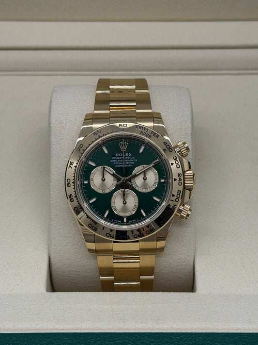 Rolex Daytona Cosmograph Daytona Green Dial - 18Kt Yellow Gold - New 2026 Ref 126508