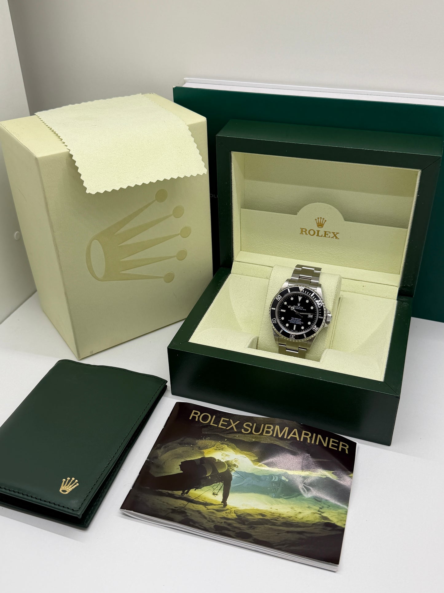 Rolex Sea-Dweller - Ref. 16600 - Year 2008