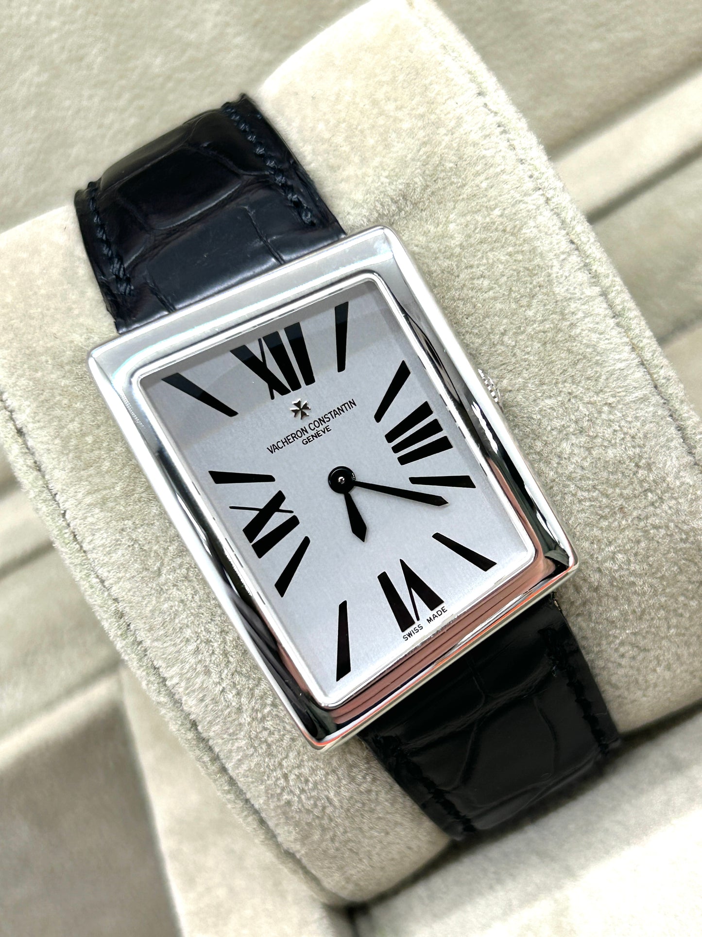 Vacheron Constantin 1972 - 18kt White Gold - Ref 37010/000G