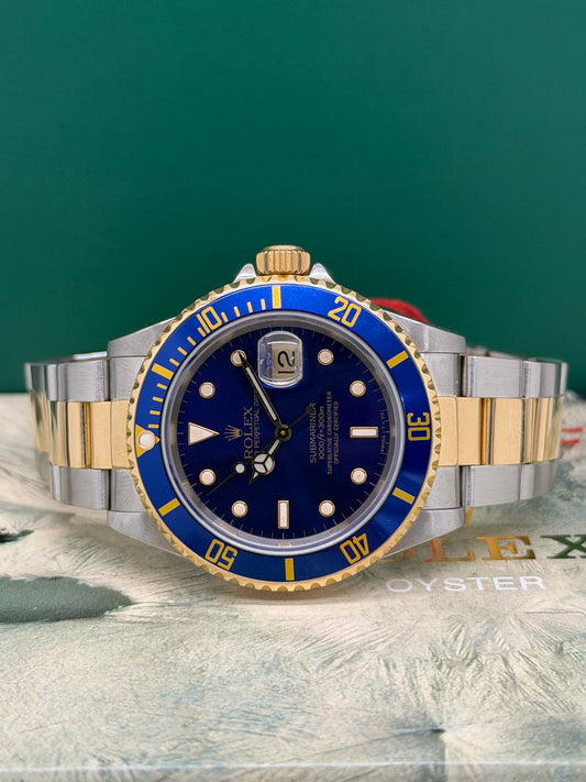 Rolex Submariner Date Blue Dial - Yellow Gold & Steel - Ref 16613 - Year 1990