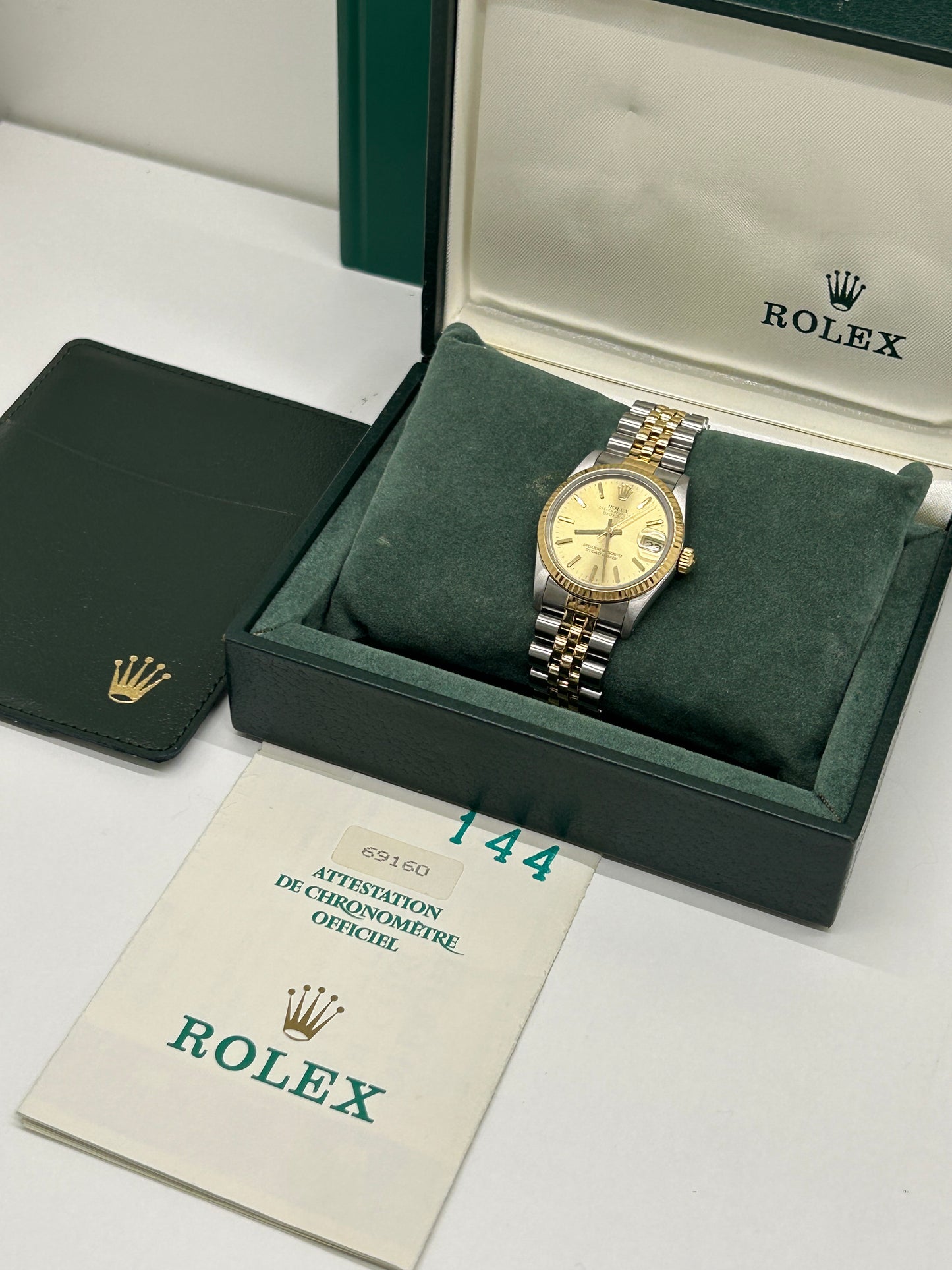 Rolex Datejust 31 - 18Kt yellow Gold - Champagne Dial - Ref 68273 - Year 1985