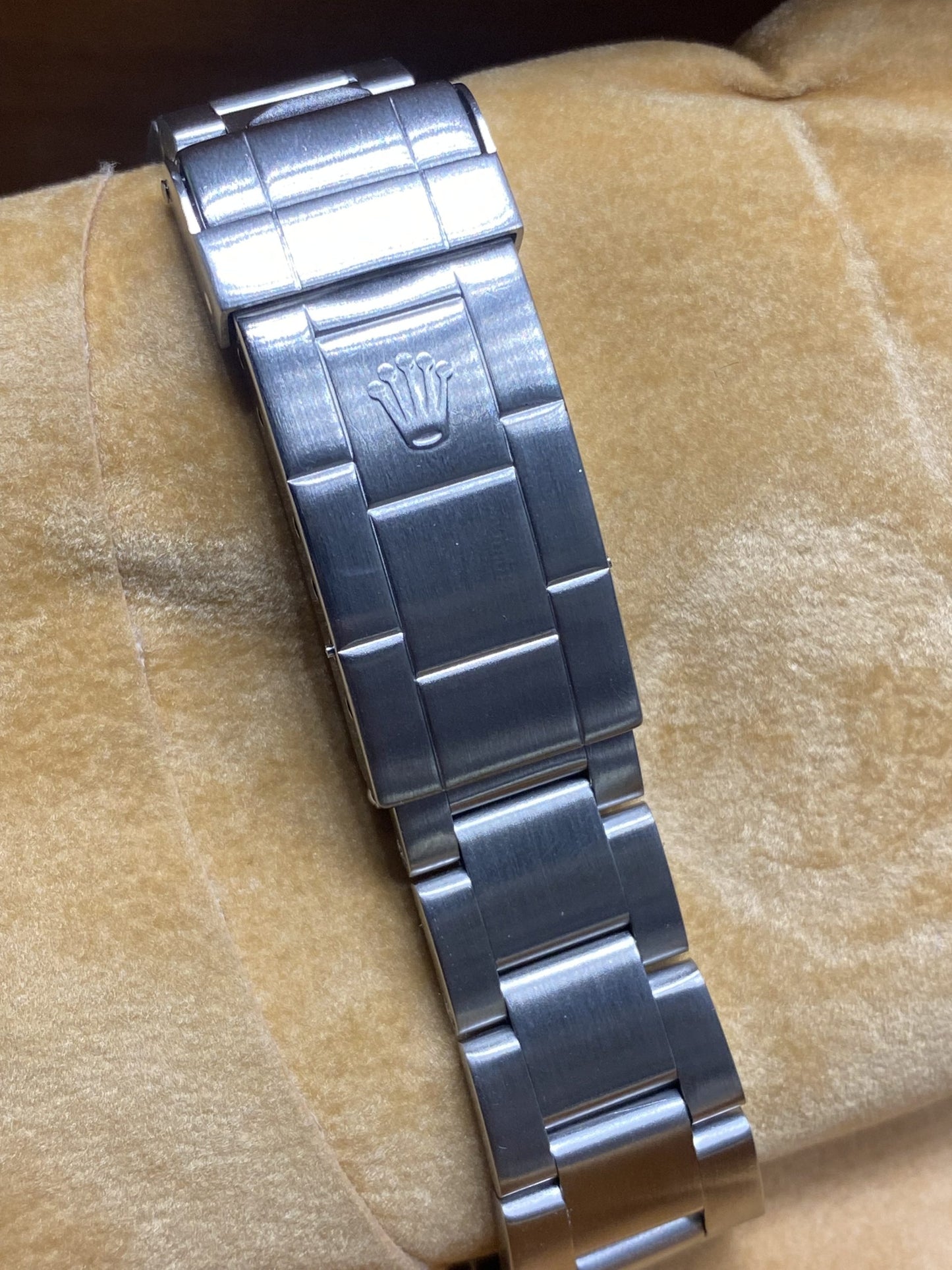 Rolex Sea-Dweller 4000 Ref.16600 - Year 2001