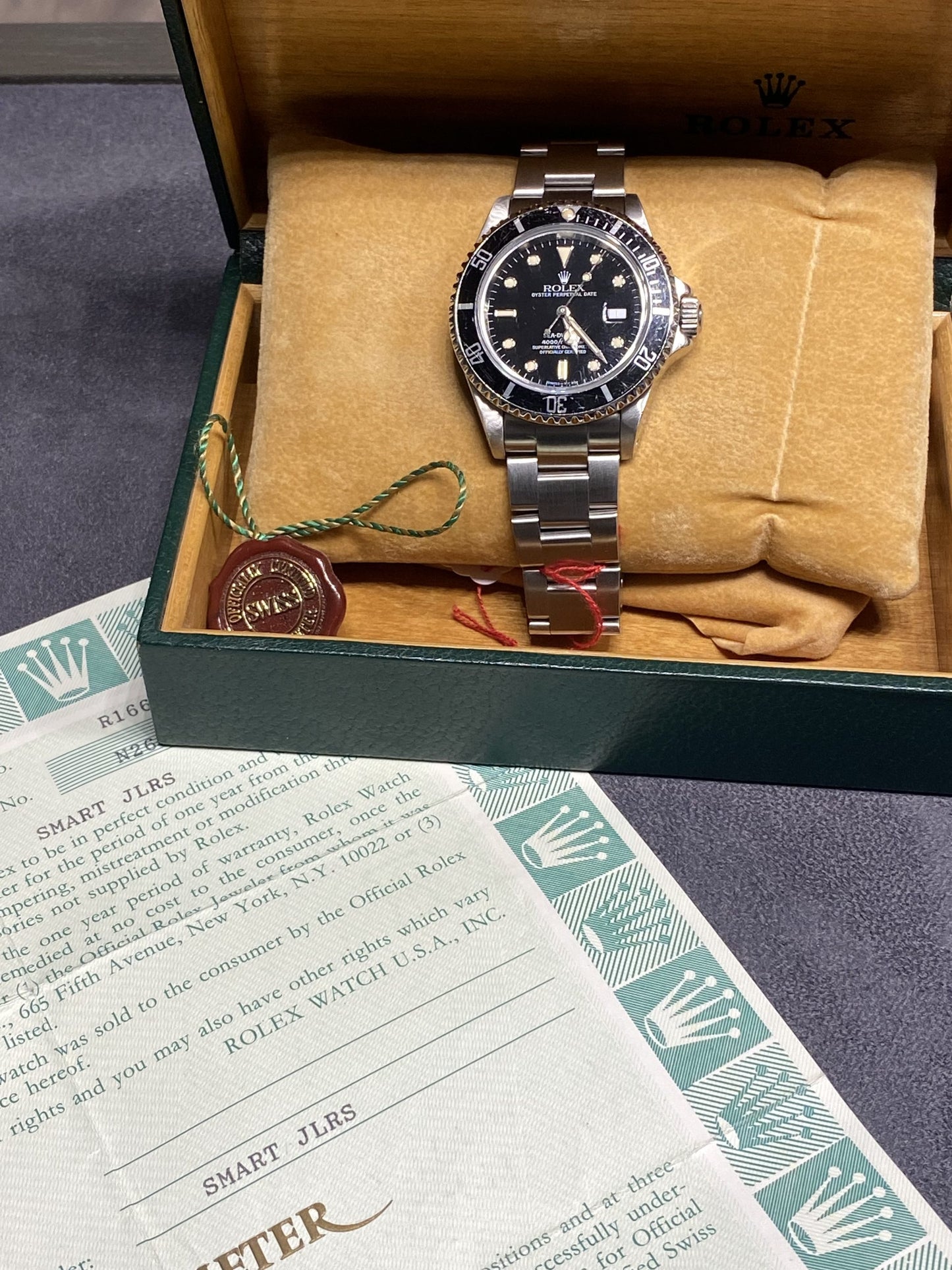 Rolex Sea-Dweller 4000 Ref.16600 - Year 2001