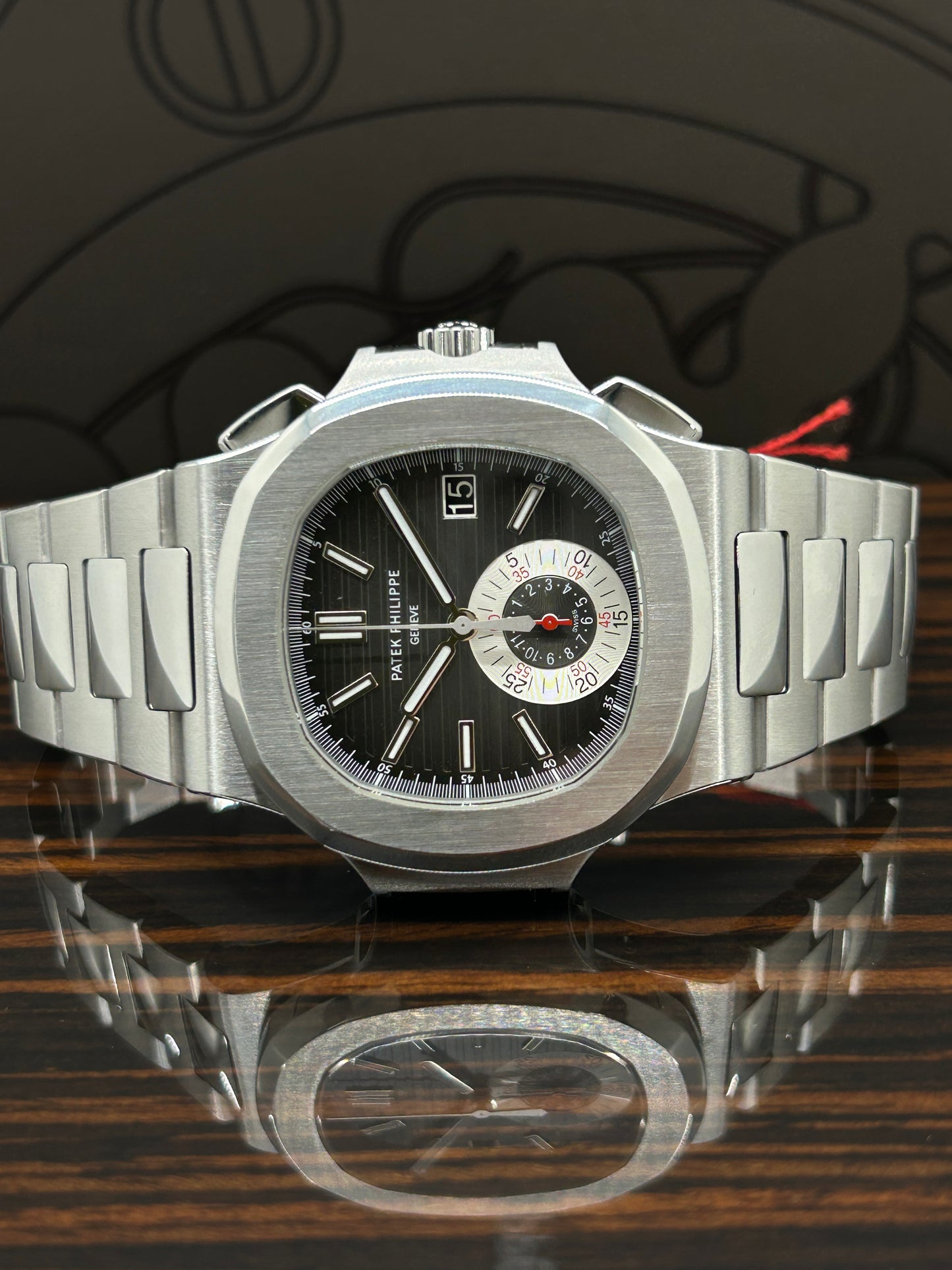 Patek Philippe Nautilus 5980/1A-014 - Chronograph - Grey Dial - Year 2012